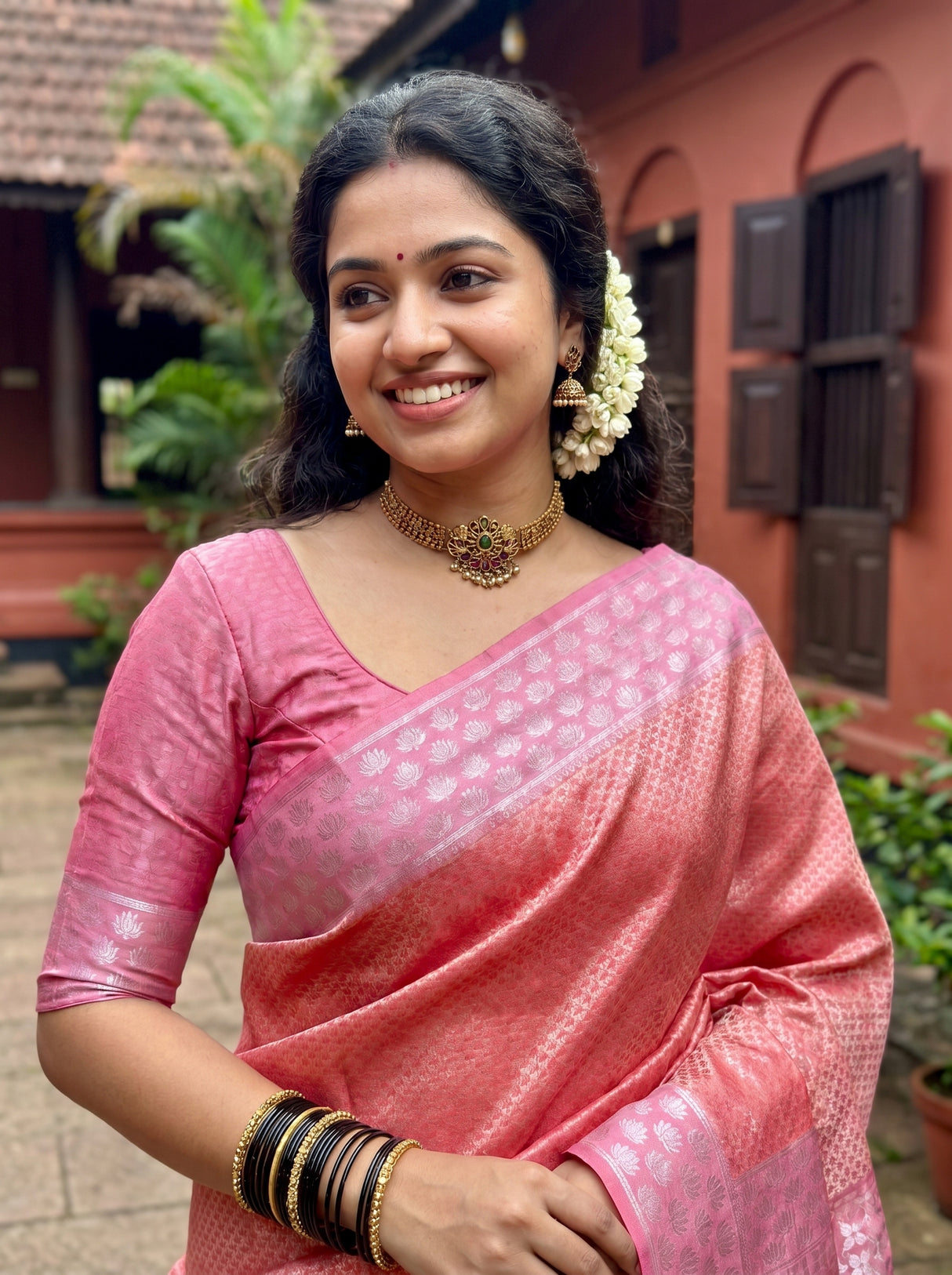 MIMOSA Strawberry Kanjivaram Art Silk Saree β pose 10 styling detail