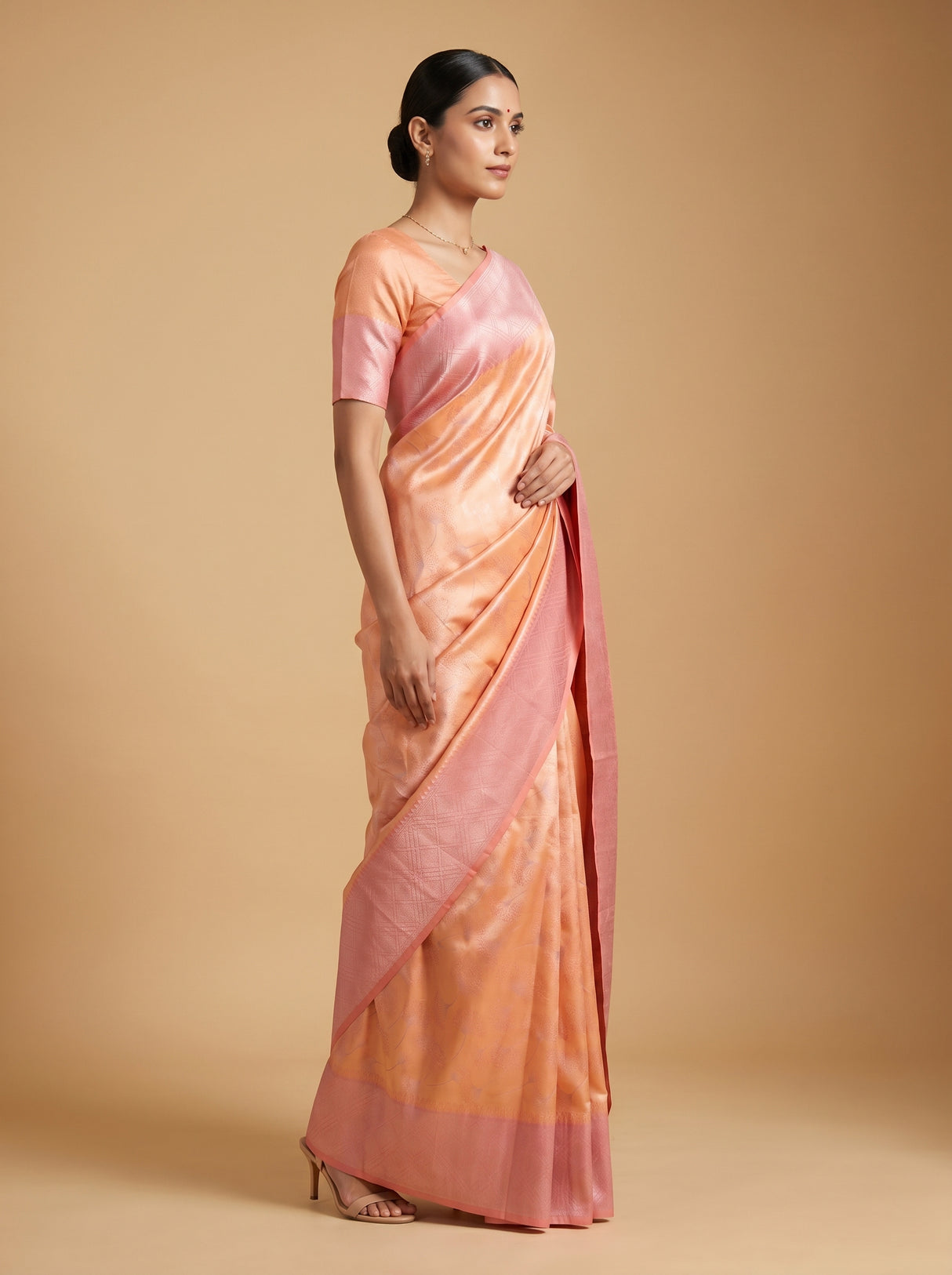 MIMOSA Peach Kanjivaram Art Silk Saree β Detail of Border and Pallu