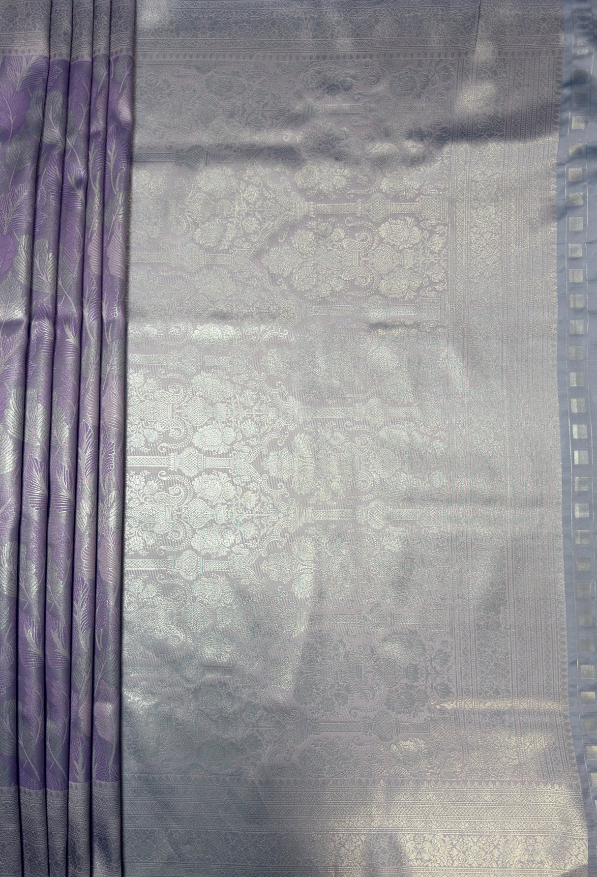 MIMOSA Violet Kanjivaram Art Silk Saree β pallu and zari work detail