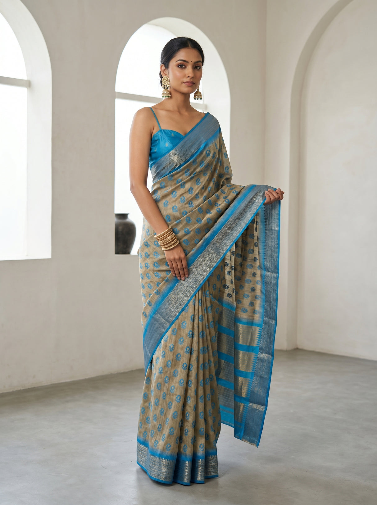 MIMOSA Ananda Banarasi Art Silk Saree β pose 5 styling detail