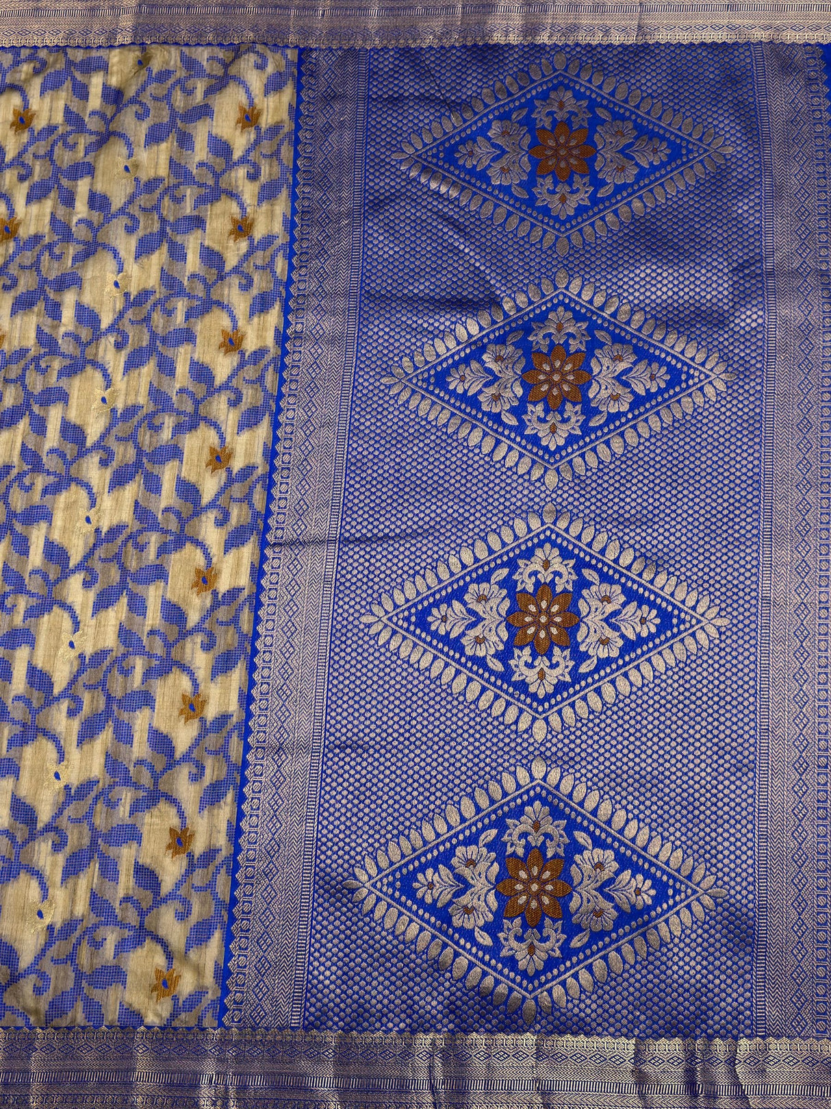 MIMOSA Saree Saree — pallu and zari work detail