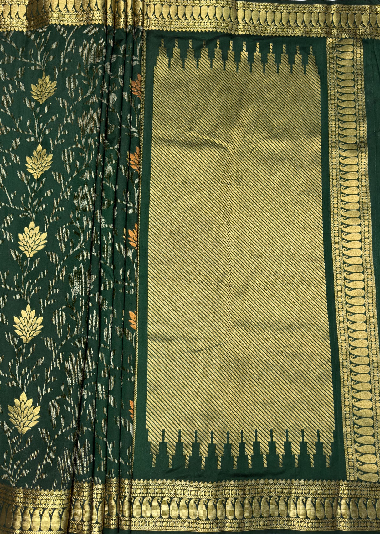 MIMOSA Green Banarasi Art Silk Saree β pallu and zari work detail
