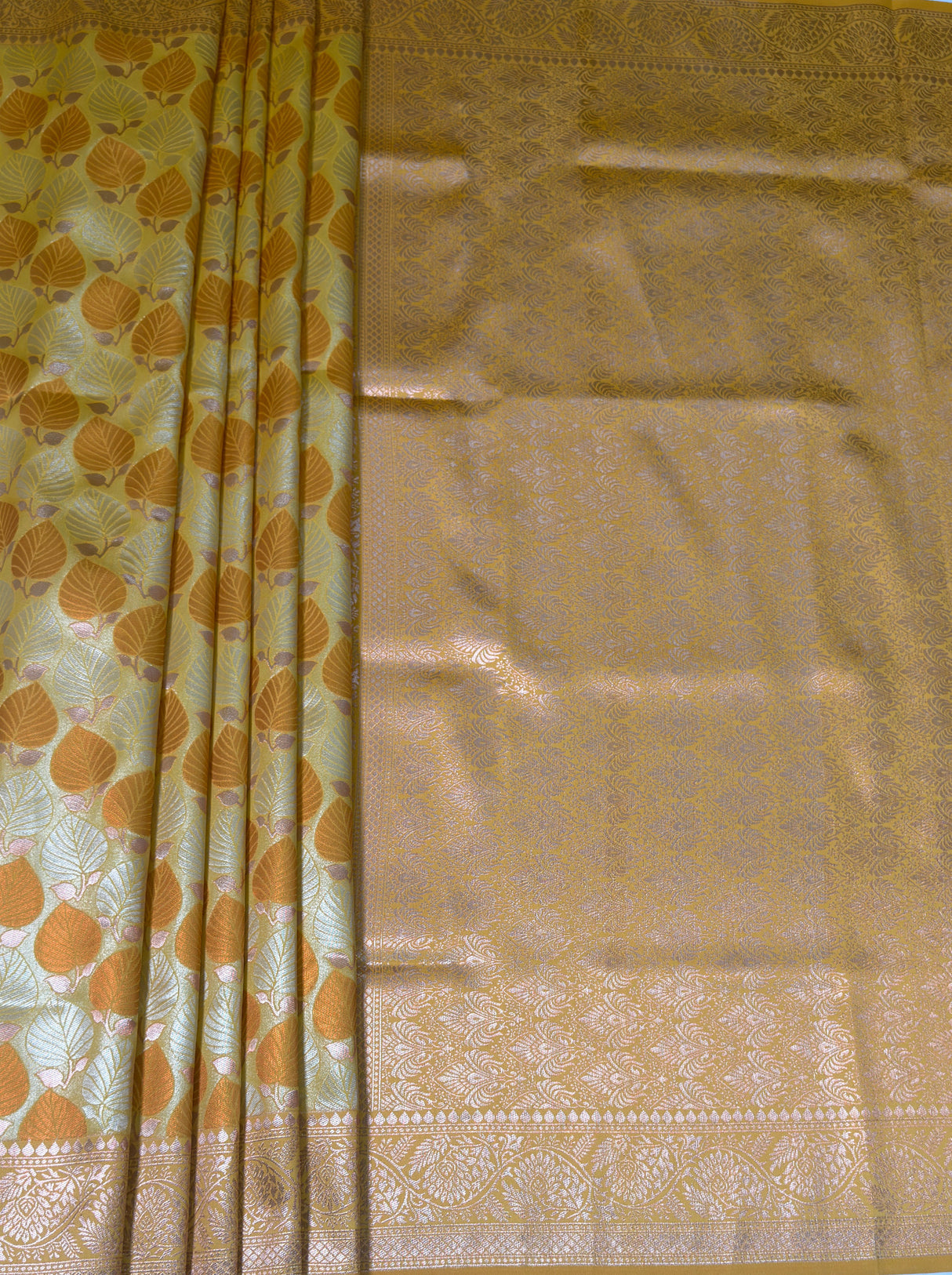 MIMOSA Mustard Kanjivaram Art Silk Saree β pallu and zari work detail