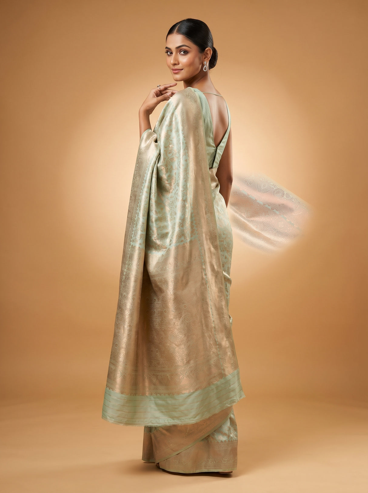 MIMOSA Ananda Kanjivaram Art Silk Saree β pose 9 styling detail