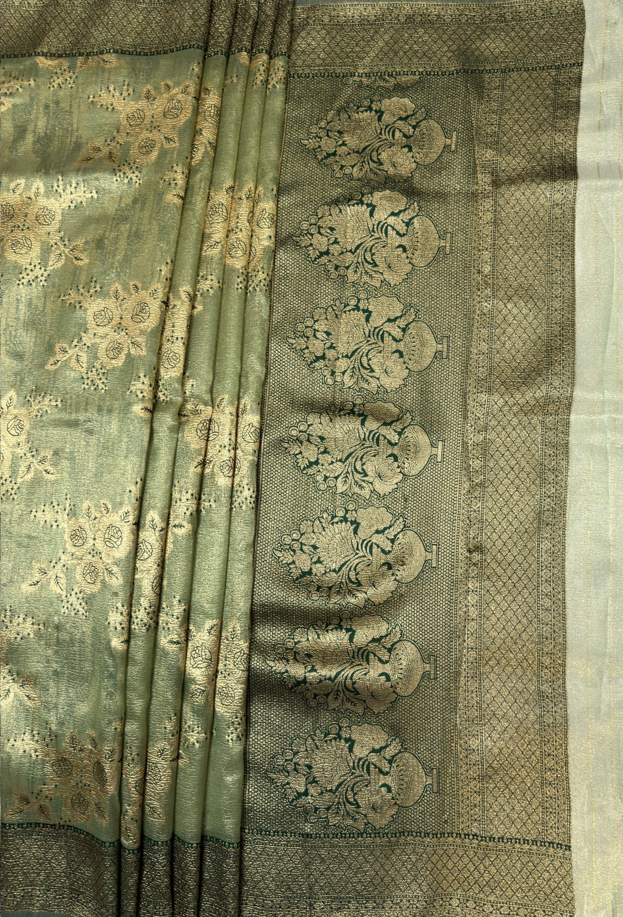 MIMOSA Green Banarasi Art Silk Saree β pallu and zari work detail