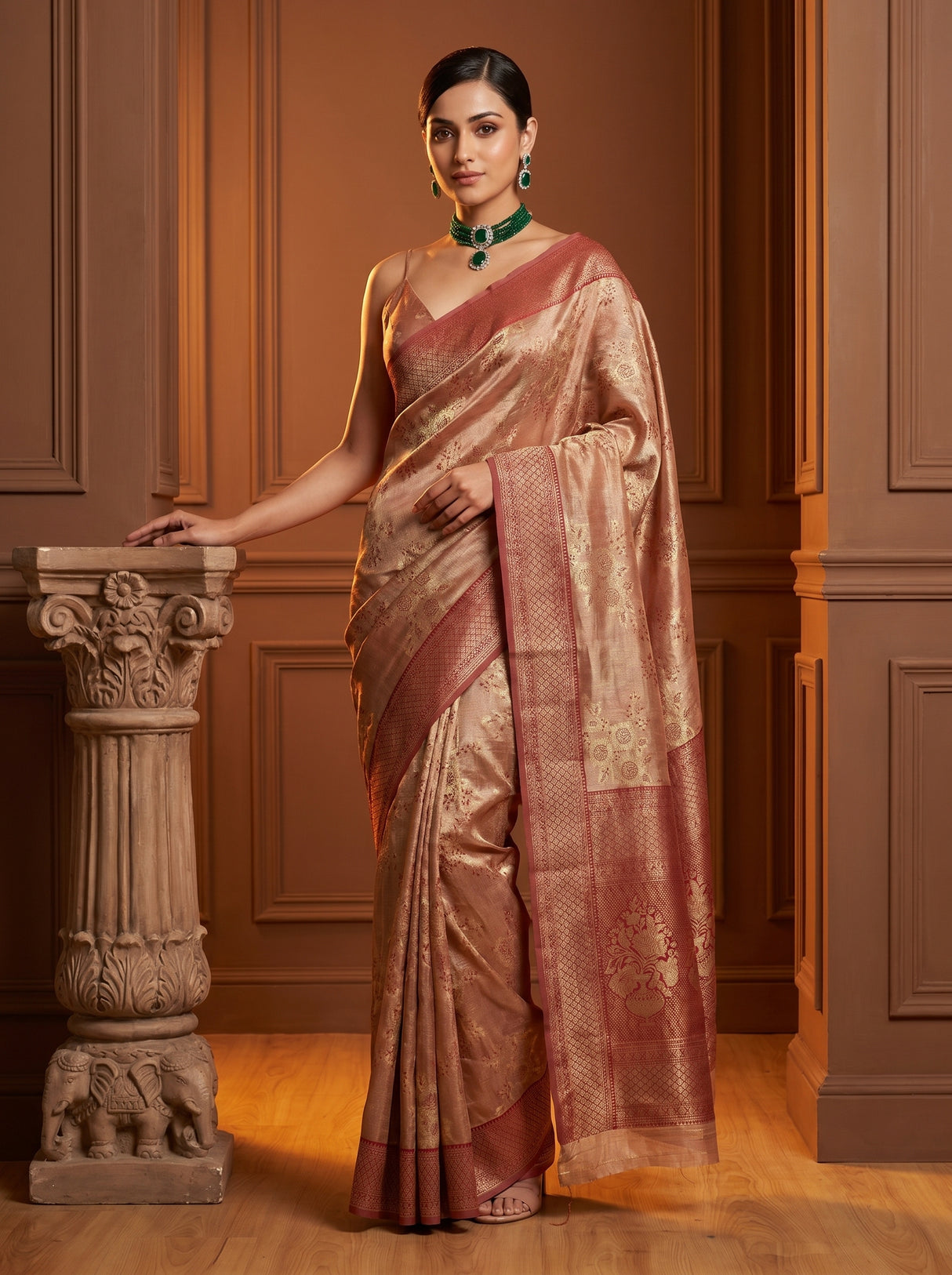 MIMOSA Maroon Banarasi Art Silk Saree β Close-up of Border