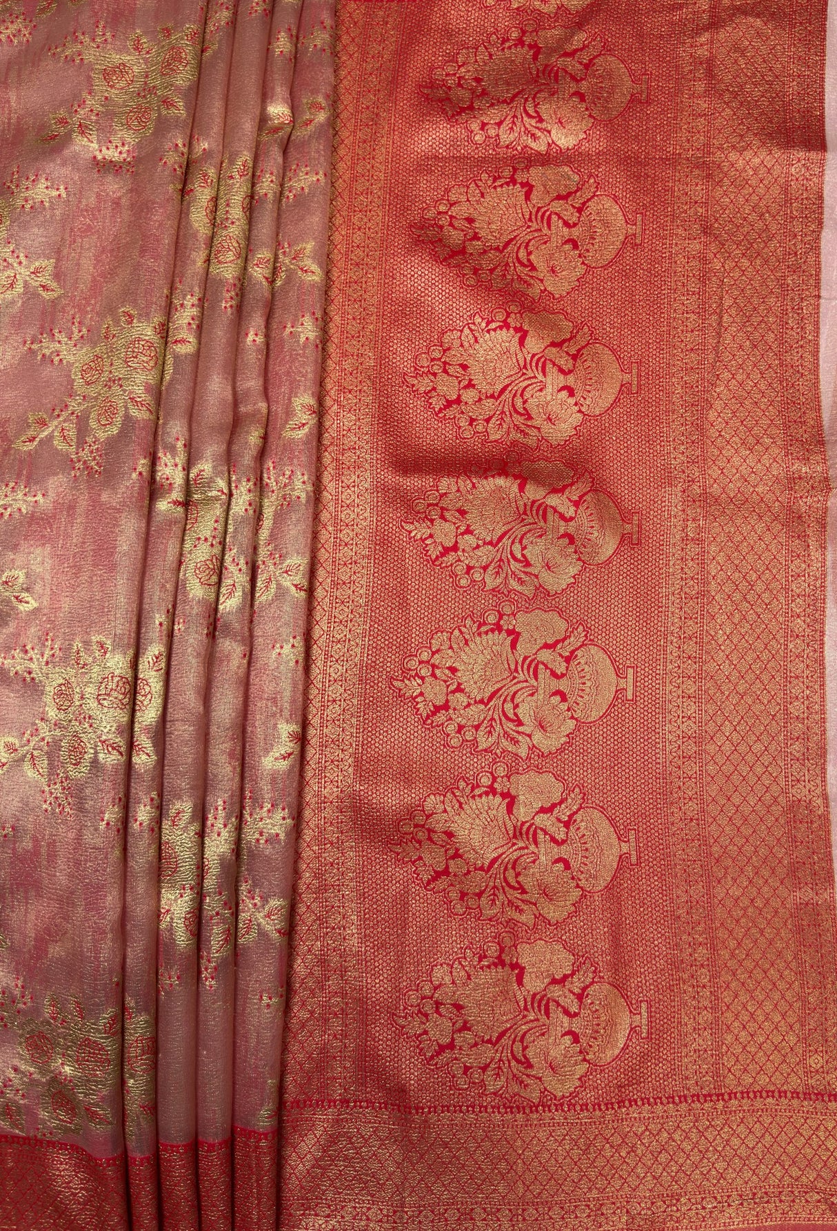 MIMOSA Rani Banarasi Art Silk Saree β pallu and zari work detail