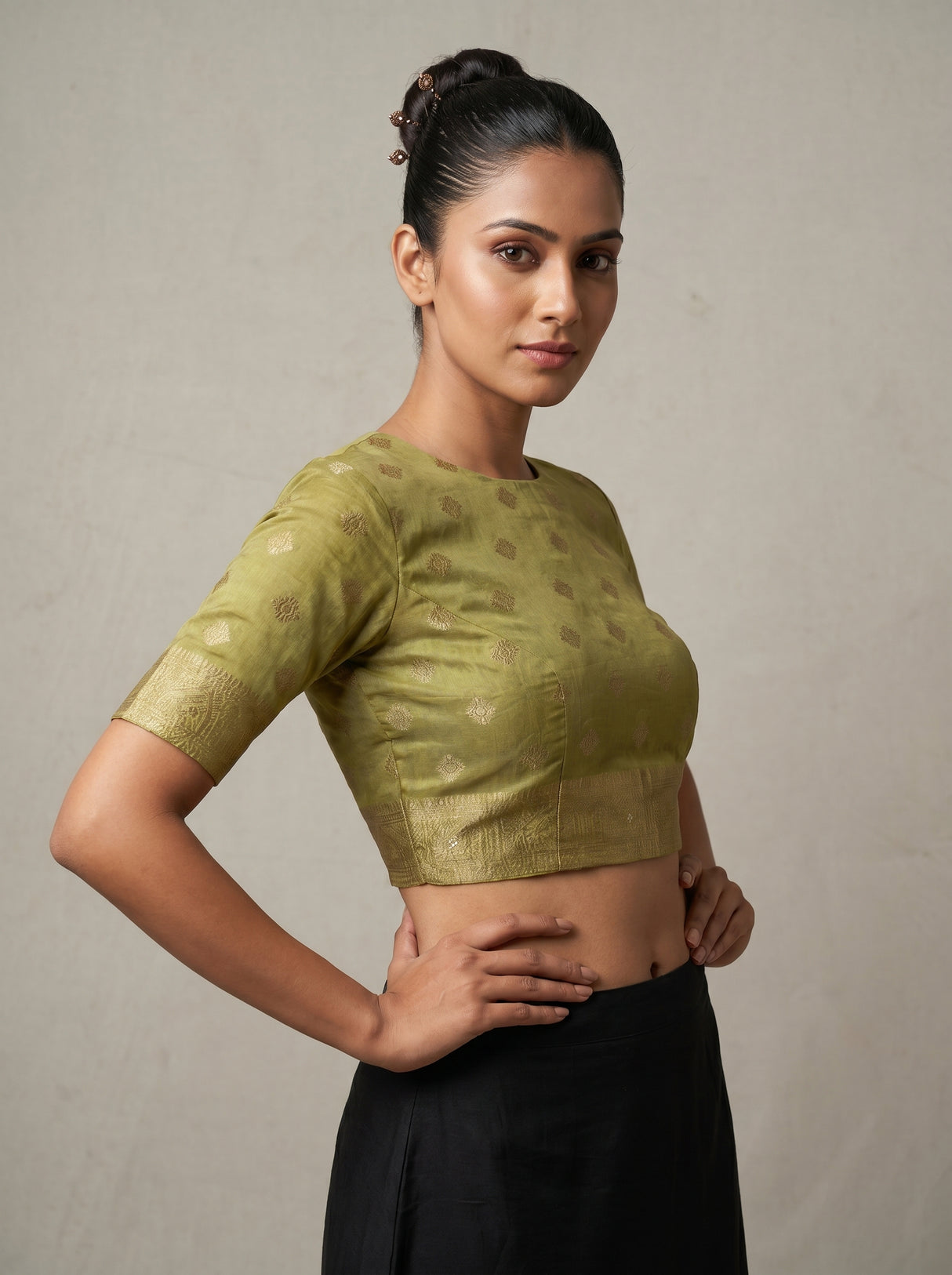 MIMOSA Pista Banarasi Art Silk Saree β blouse close-up