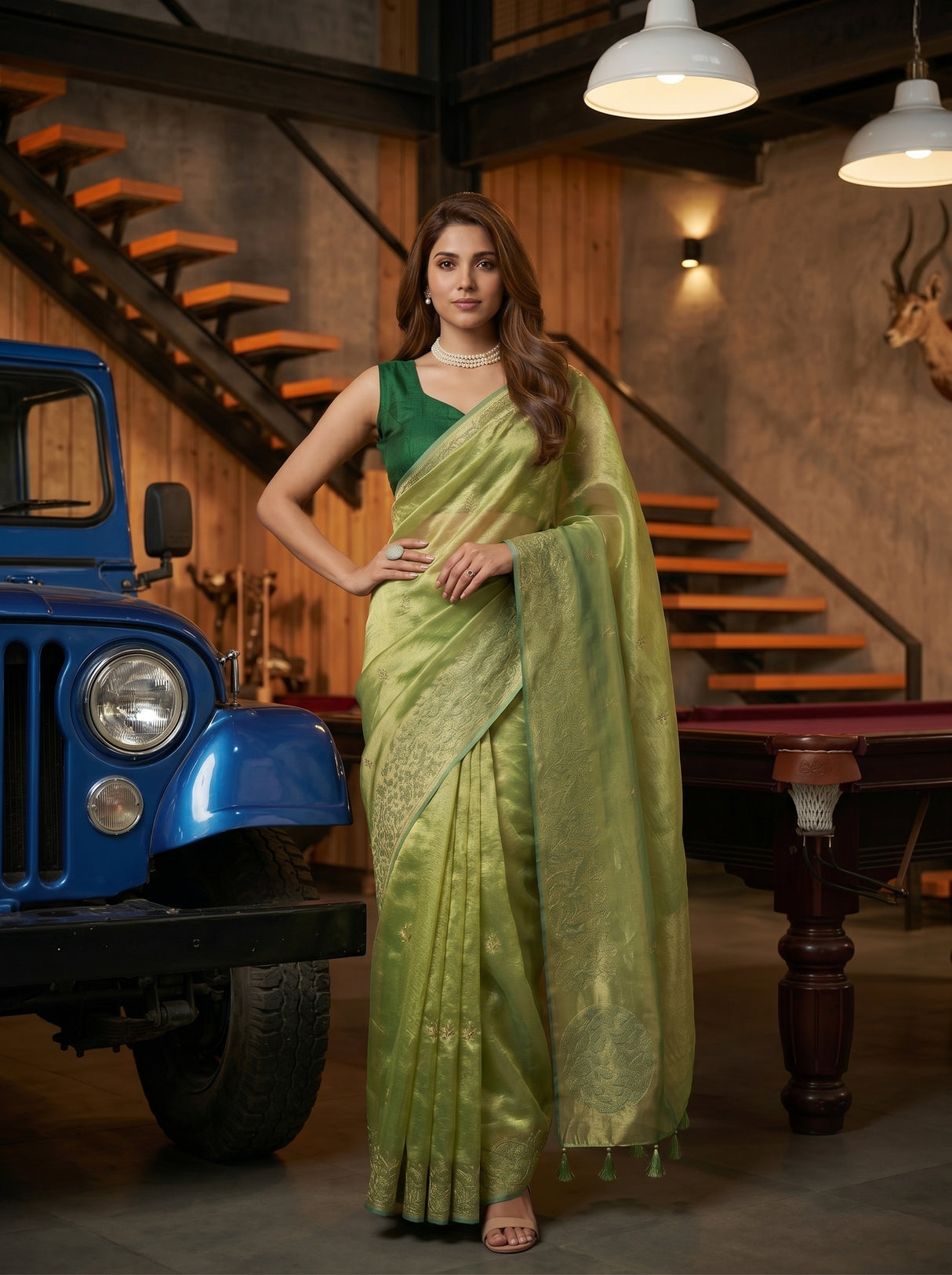 MIMOSA Saree Saree — pose 4 styling detail
