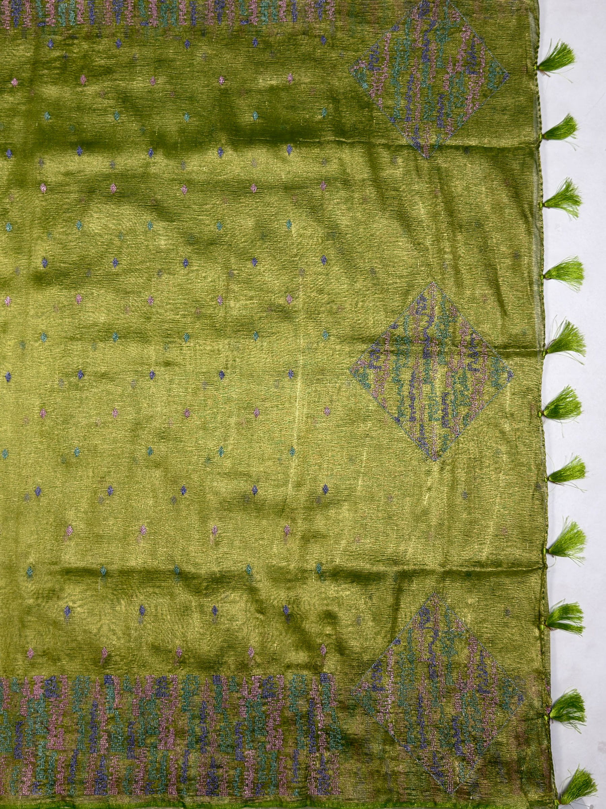 MIMOSA Olive Saree Saree — pallu and zari work detail