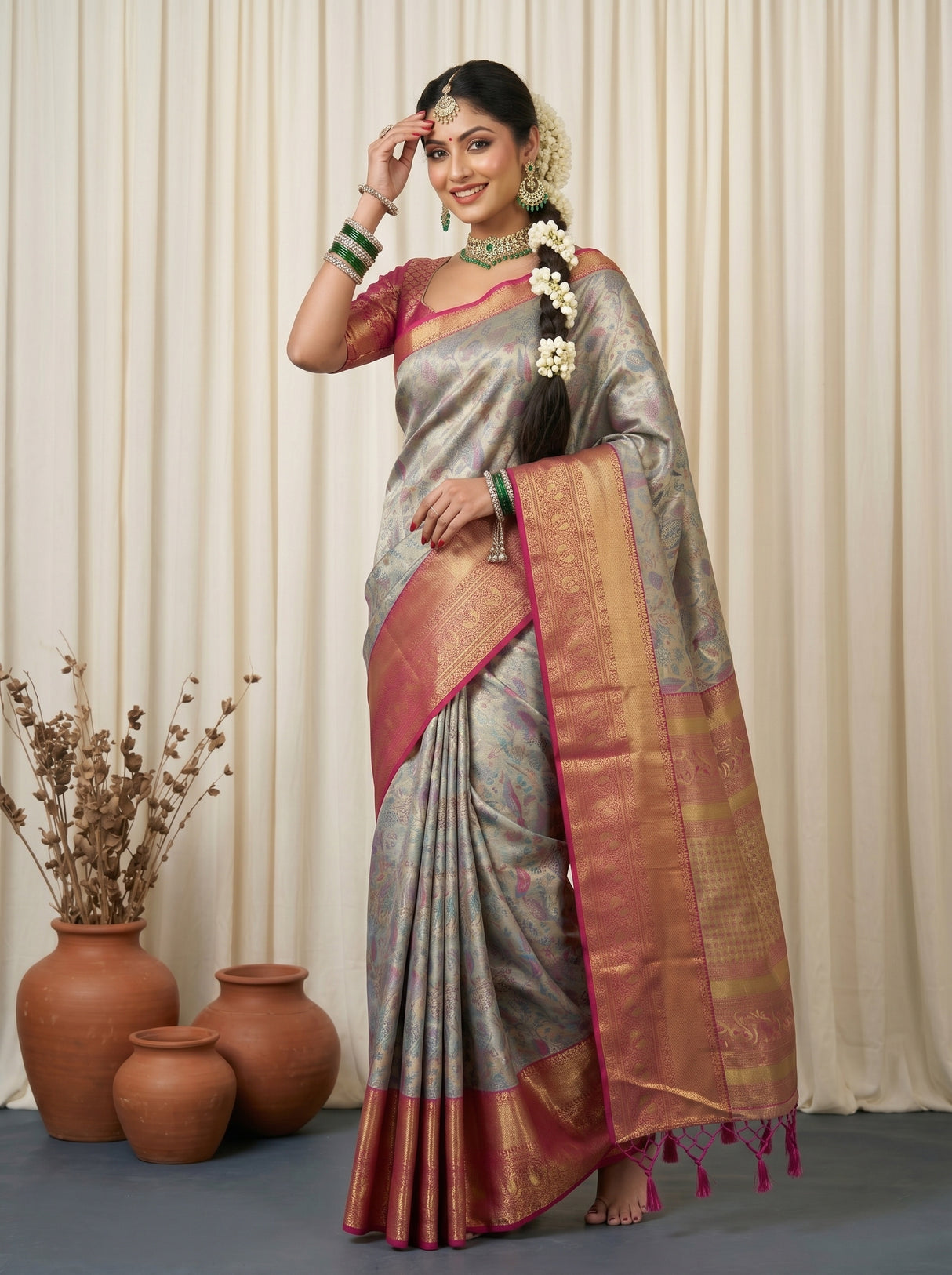 MIMOSA Saree Saree — pose 9 styling detail