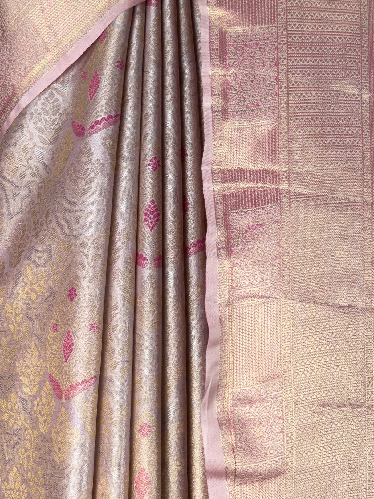 MIMOSA Saree Saree — fleets shot full lifestyle