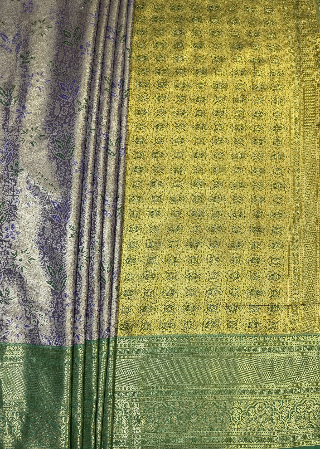 MIMOSA Saree Saree β pallu and zari work detail