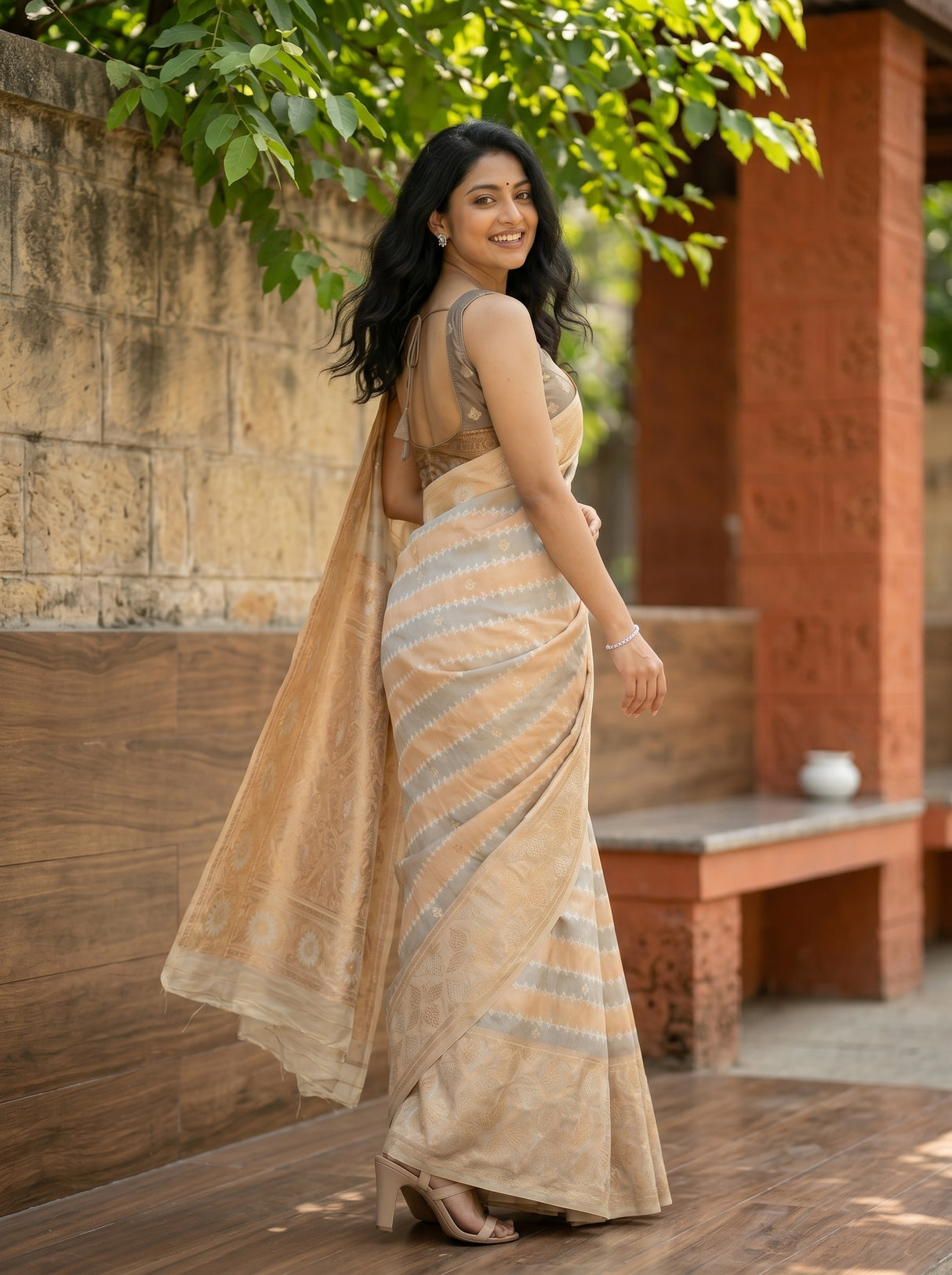 MIMOSA Grey Banarasi Art Silk Saree — pose 9 styling detail