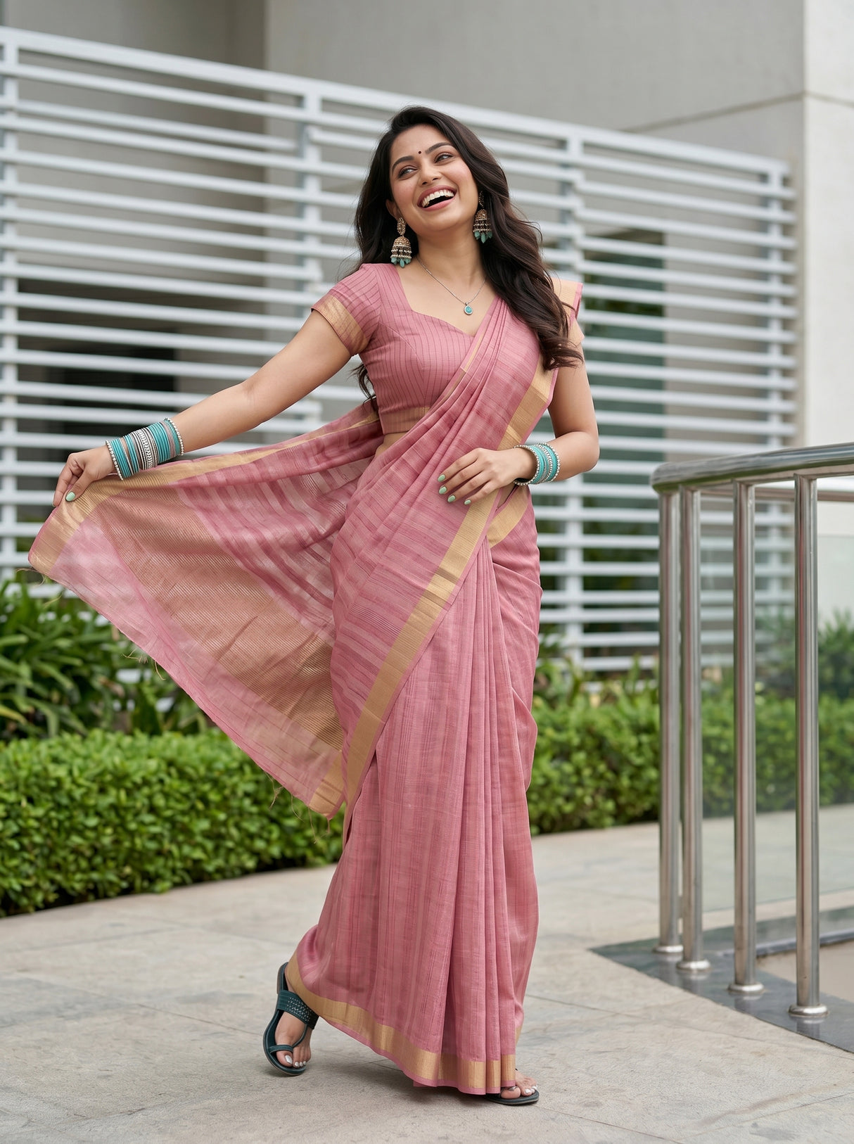 MIMOSA Pink Saree Saree — pose 5 styling detail