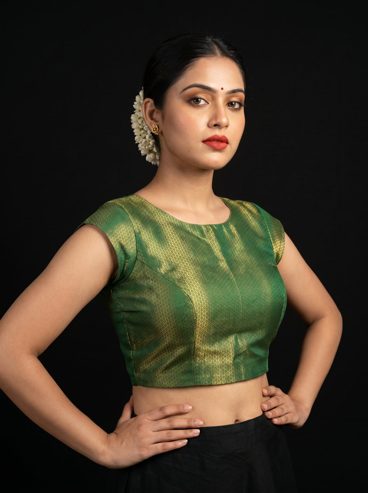 MIMOSA Maroon Kanjivaram Art Silk Saree β blouse close-up
