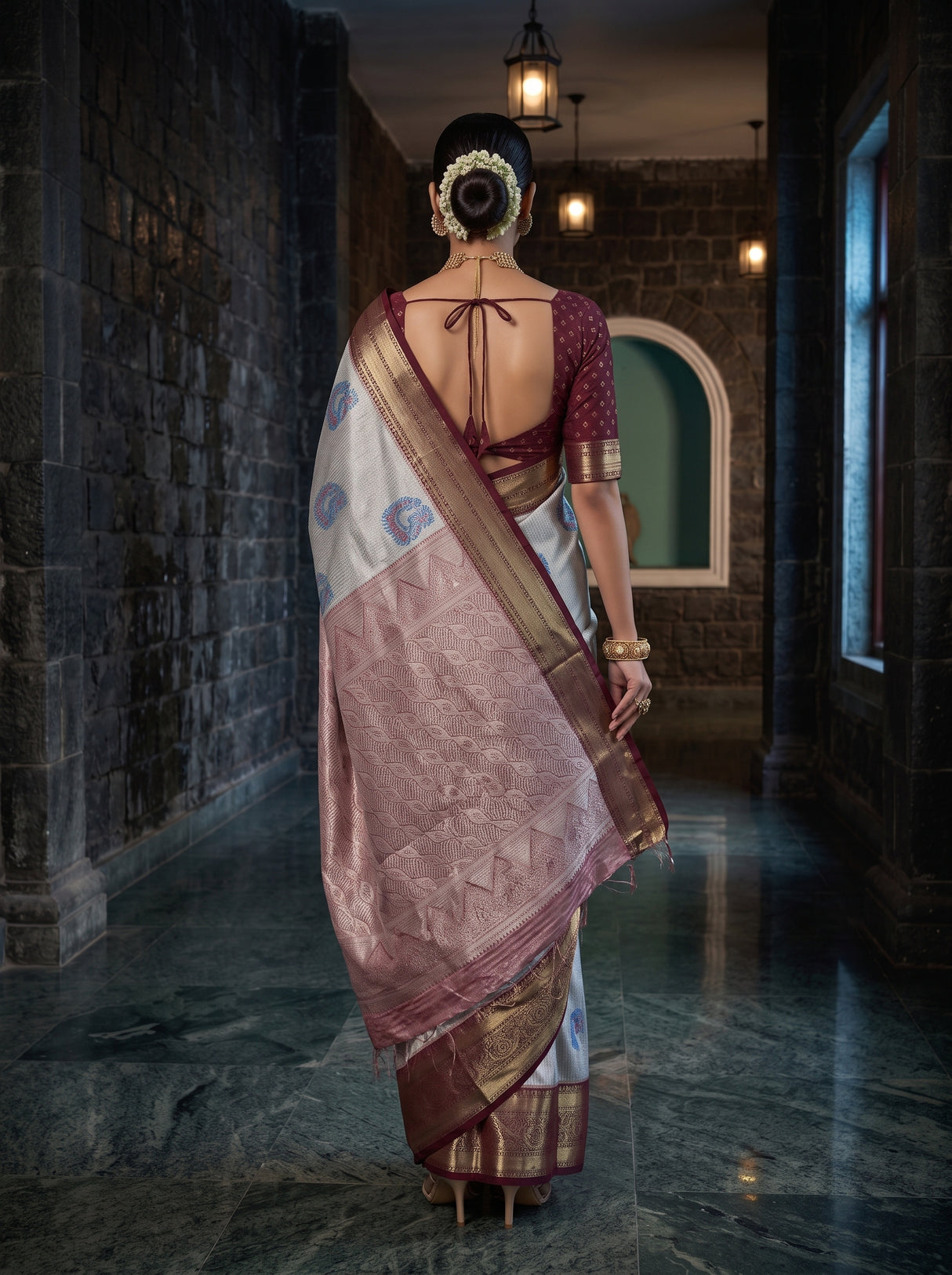 MIMOSA Ananda Saree Saree — pose 2 styling detail