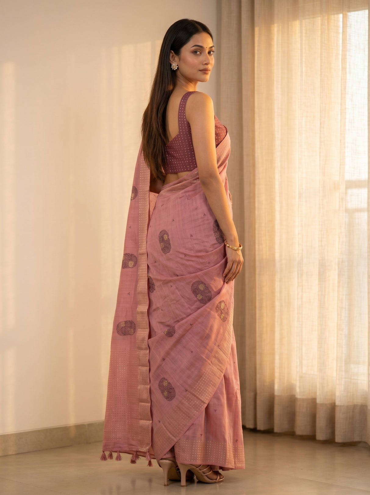 MIMOSA Saree Saree — pose 7 styling detail