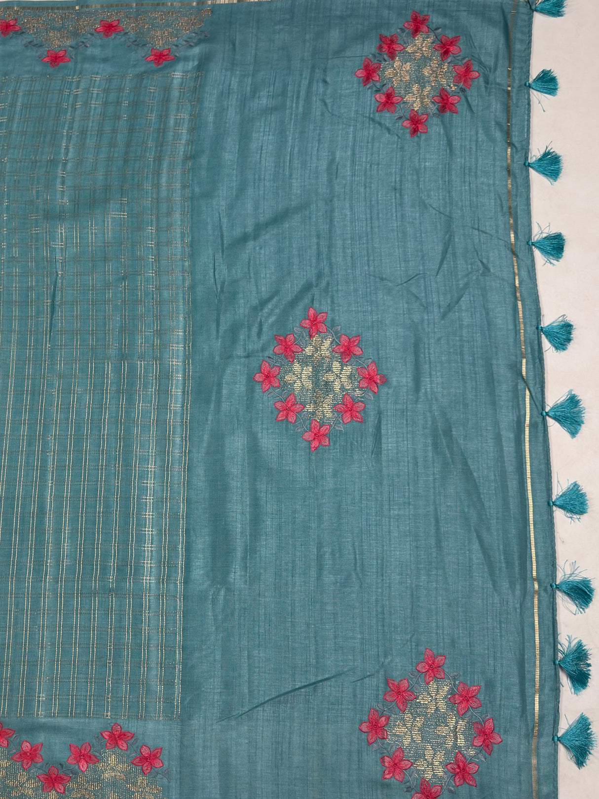 MIMOSA Saree Saree — pallu and zari work detail