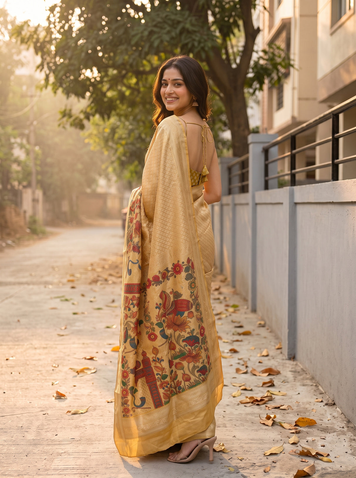 MIMOSA Saree Saree — pose 7 styling detail
