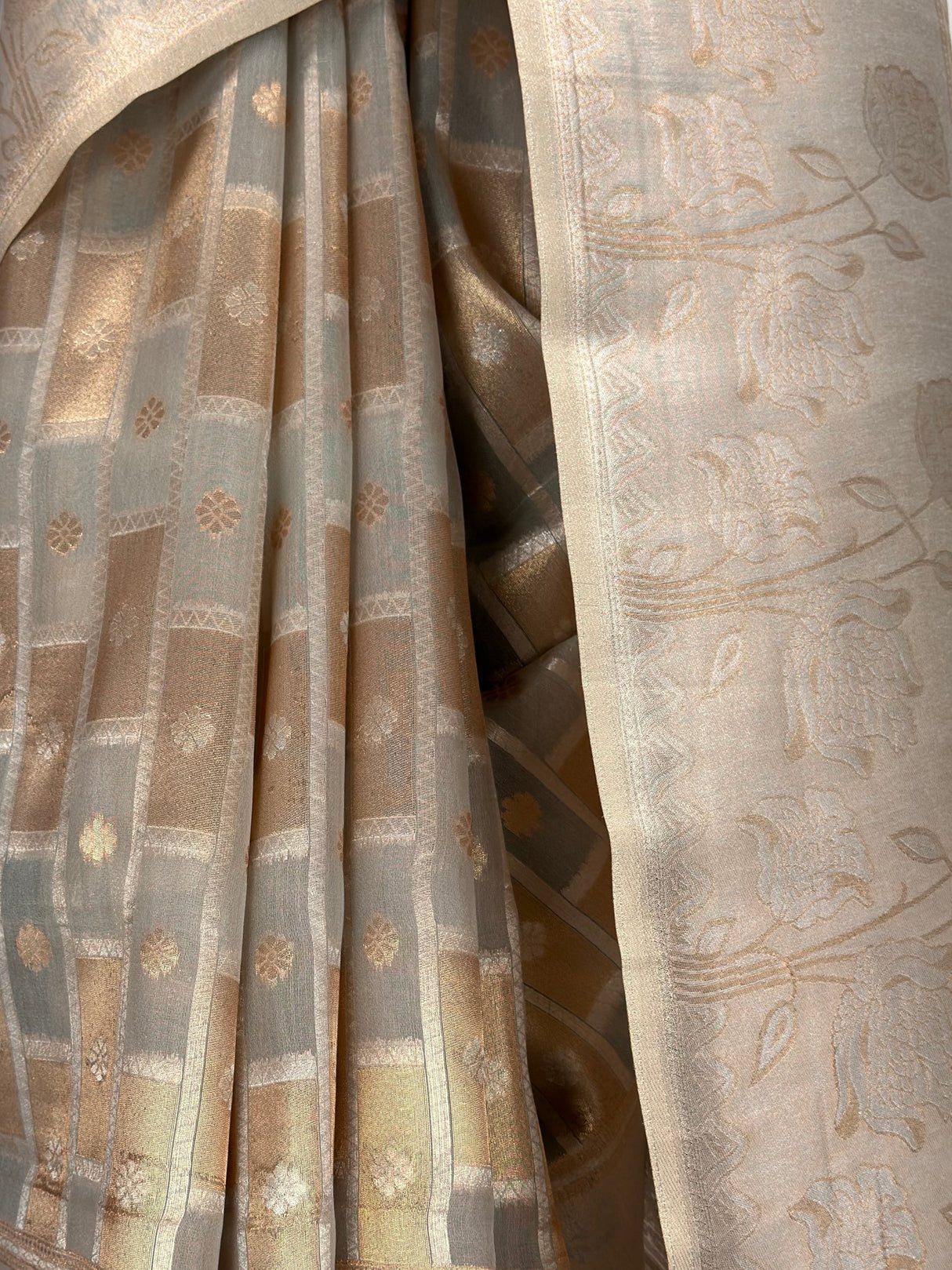 MIMOSA Saree Saree — fleets shot full lifestyle