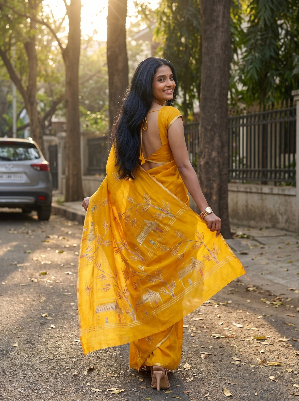 MIMOSA Saree Saree — pose 2 styling detail