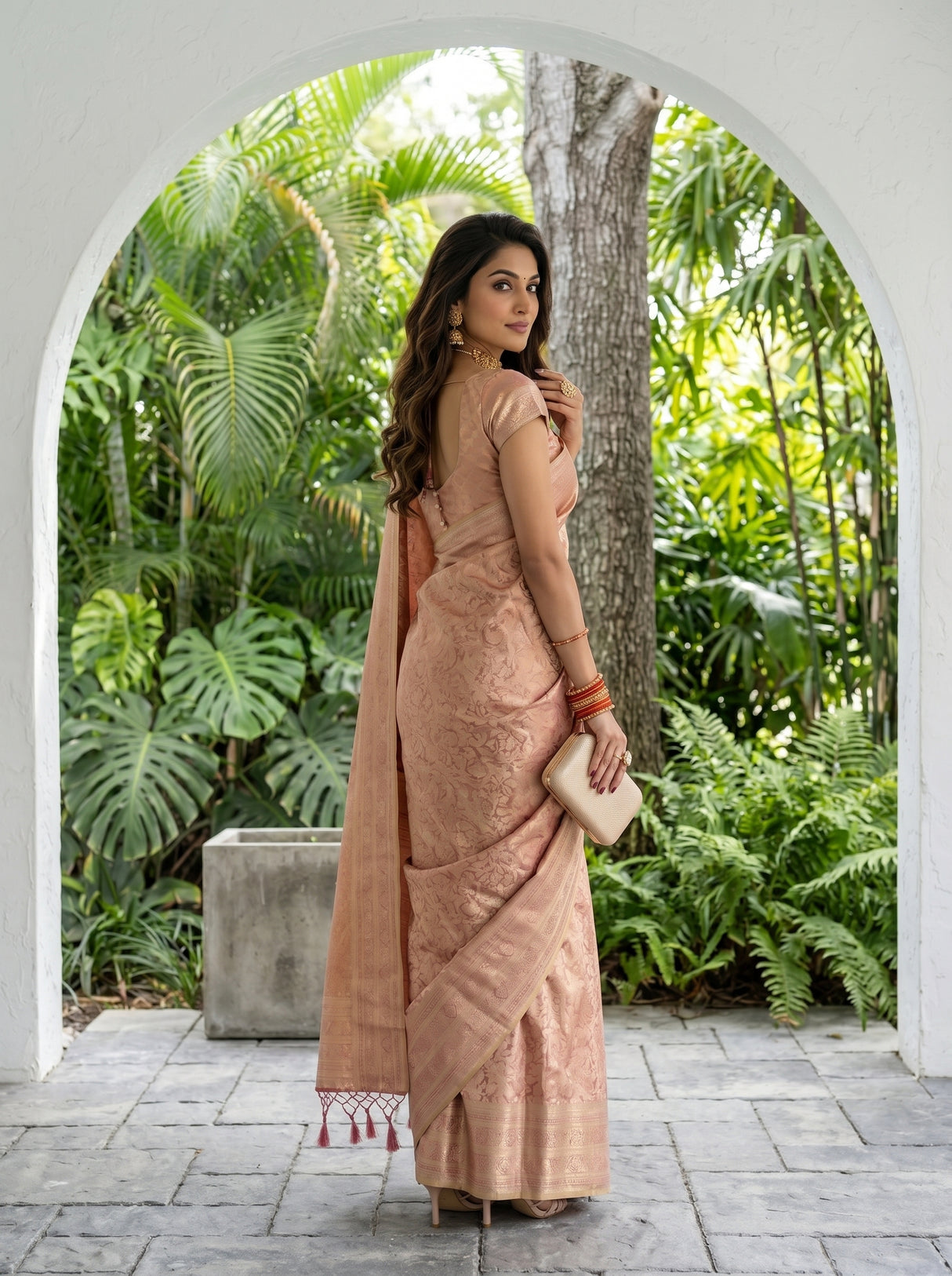 MIMOSA Saree Saree — pose 7 styling detail
