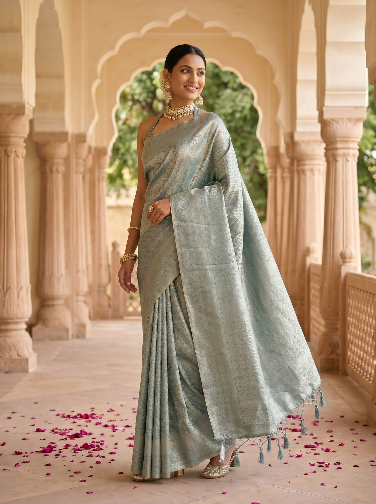 MIMOSA Saree Saree — pose 5 styling detail