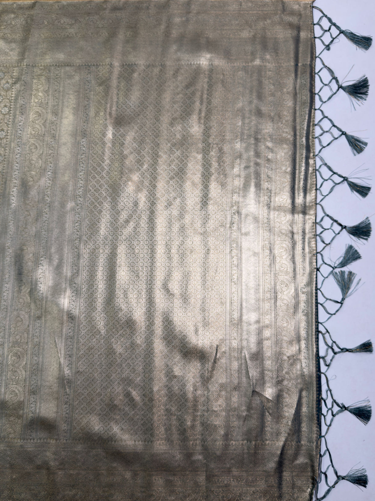MIMOSA Saree Saree — pallu and zari work detail