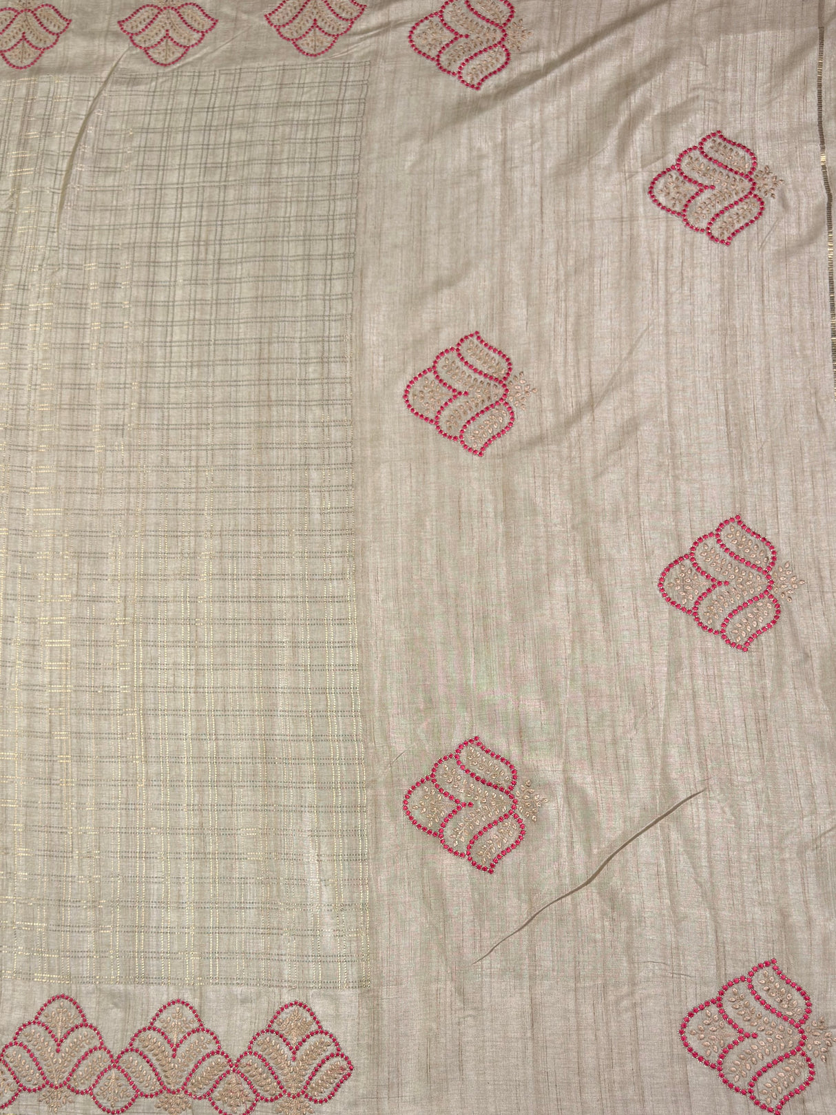 MIMOSA Chiku Saree Saree — pallu and zari work detail