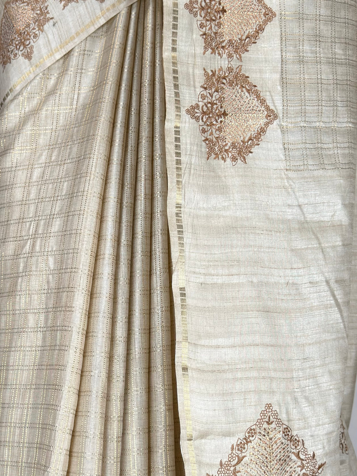 MIMOSA Tussar Saree Saree — fleets shot full lifestyle