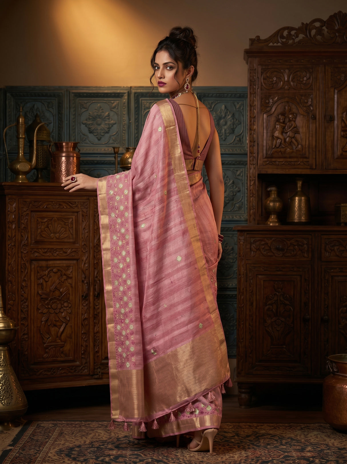 MIMOSA Saree Saree — pose 9 styling detail