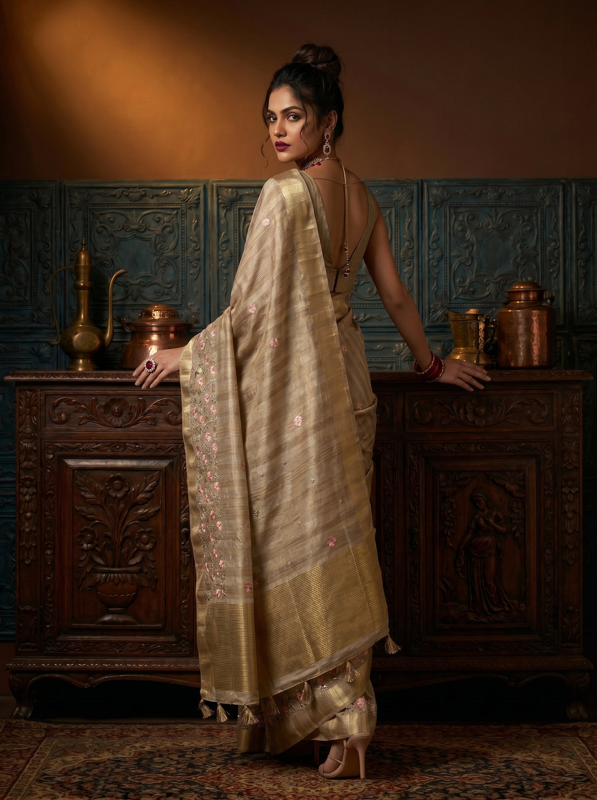 MIMOSA Saree Saree — pose 9 styling detail