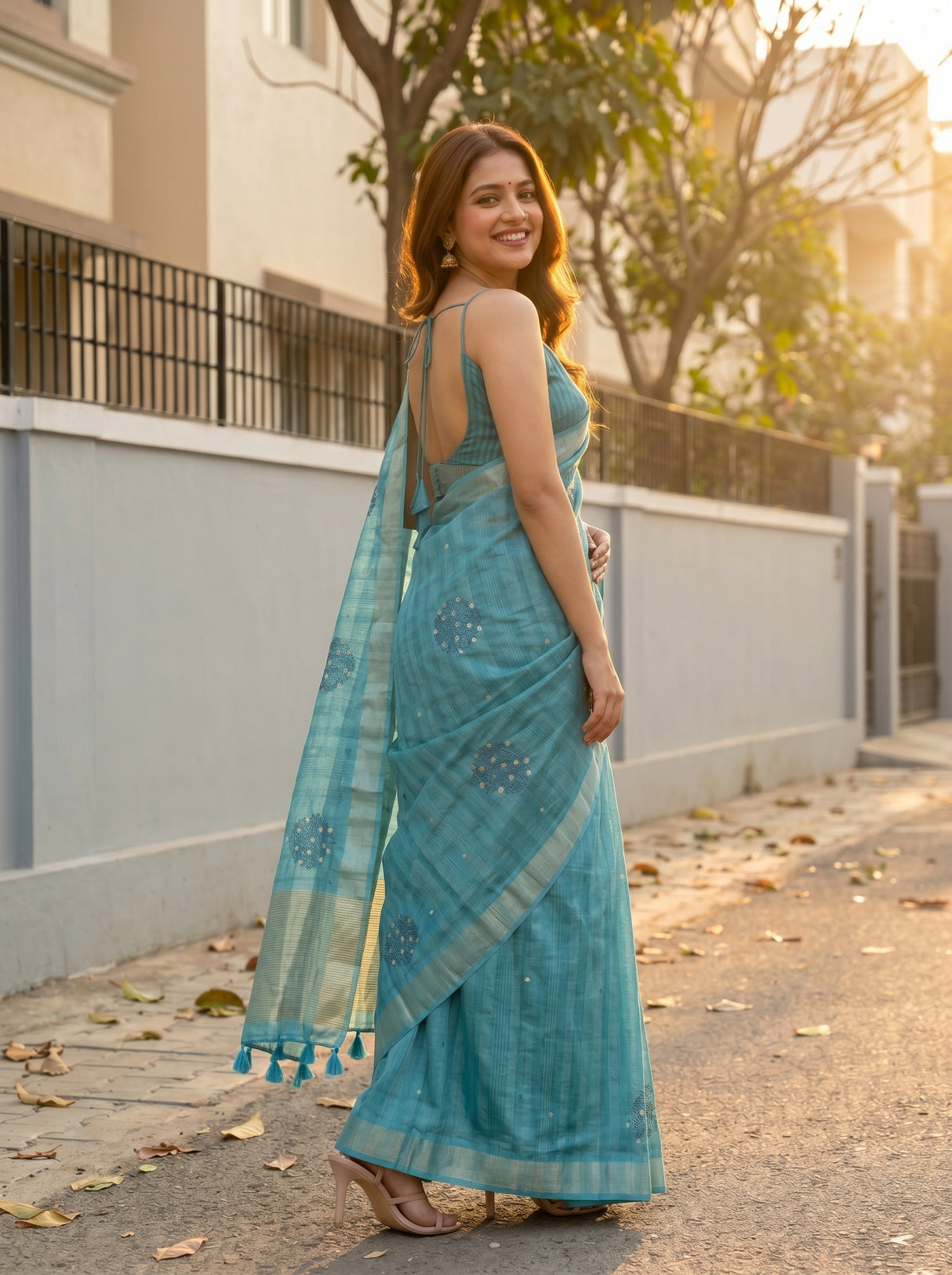 MIMOSA Saree Saree — pose 5 styling detail
