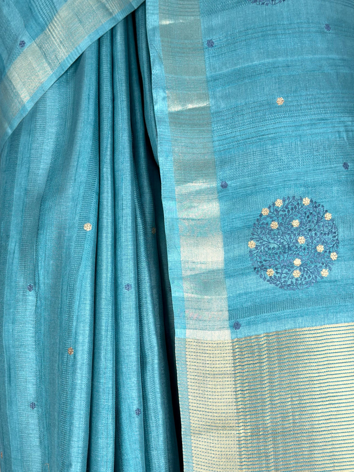 MIMOSA Saree Saree — fleets shot full lifestyle