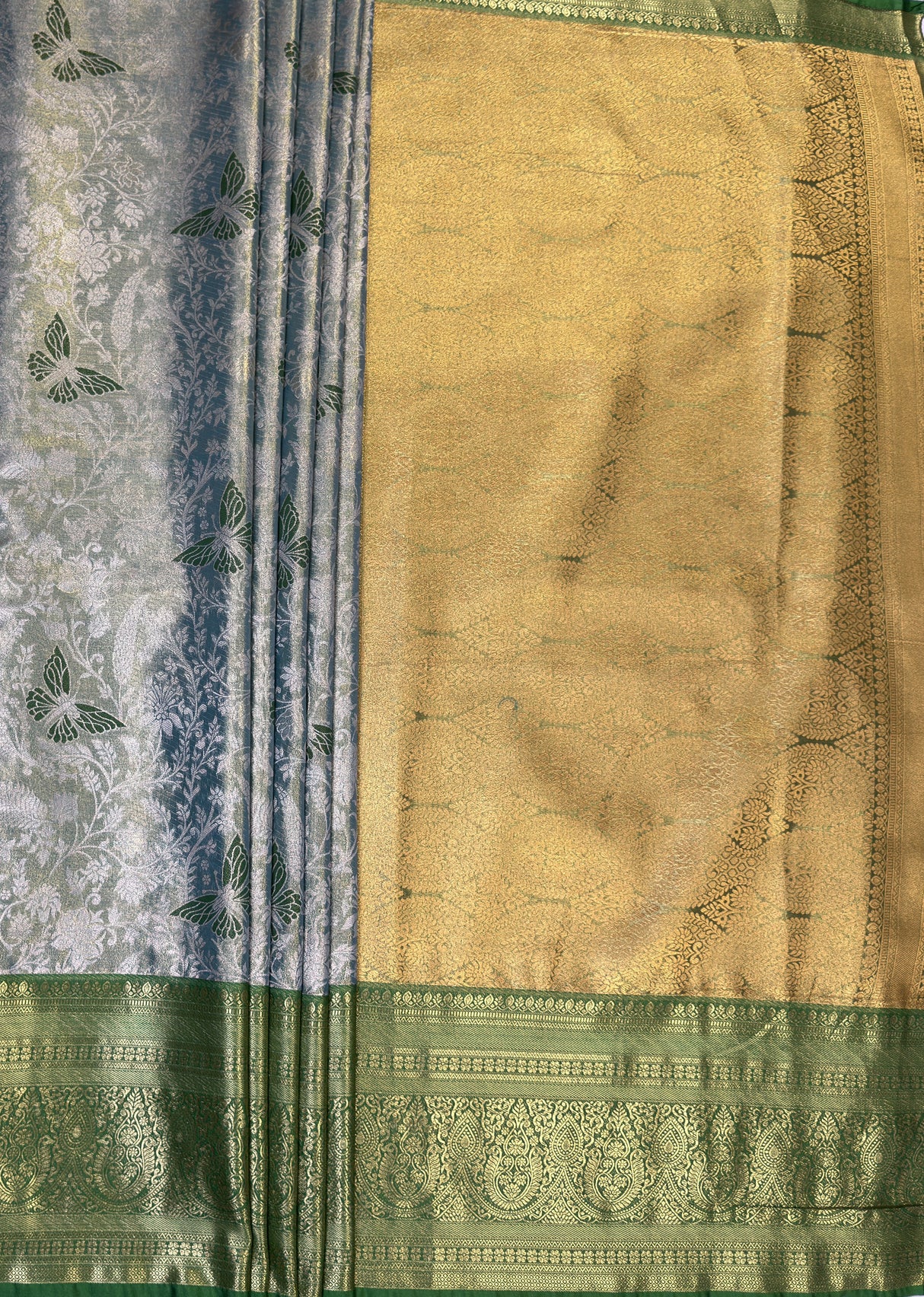 MIMOSA Saffire Kanjivaram Art Silk Saree β pallu and zari work detail