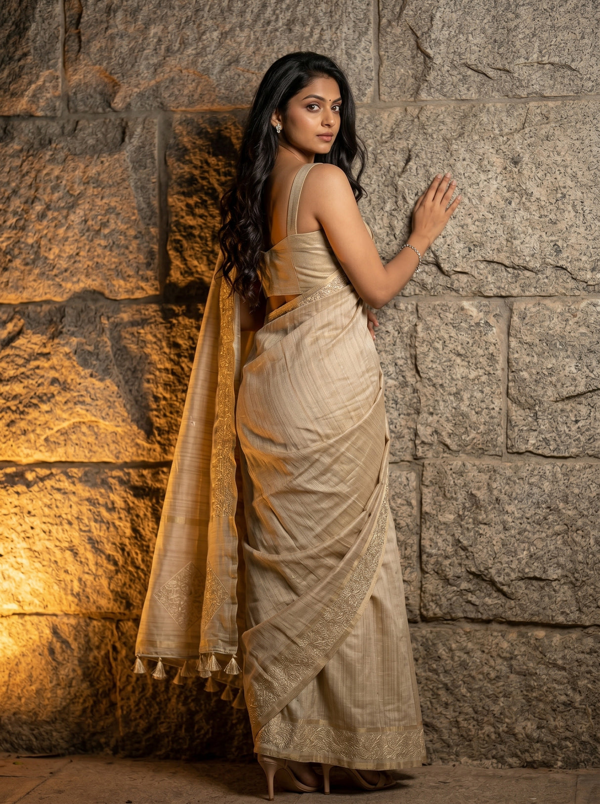 MIMOSA Saree Saree — pose 7 styling detail