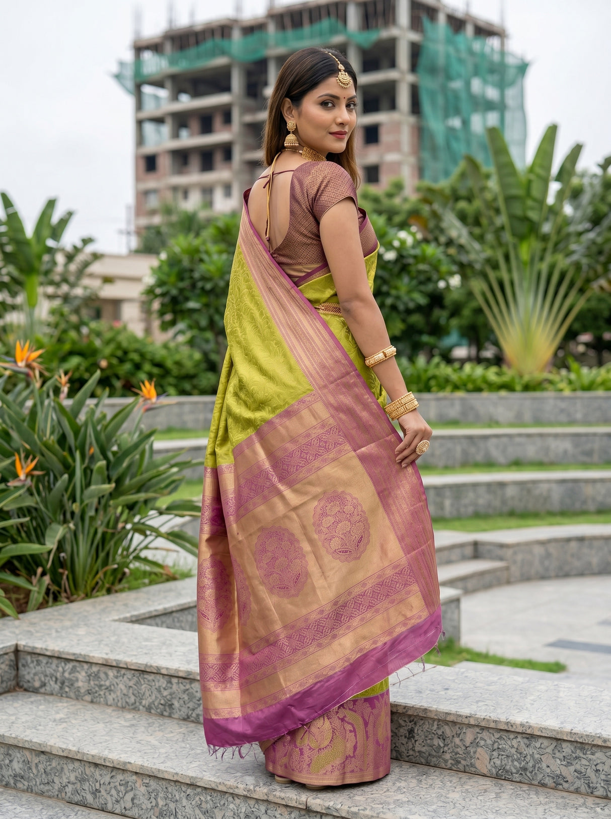 MIMOSA Saree Saree — pose 7 styling detail