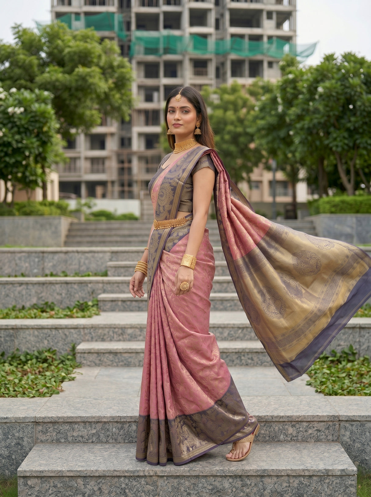 MIMOSA Saree Saree — pose 9 styling detail