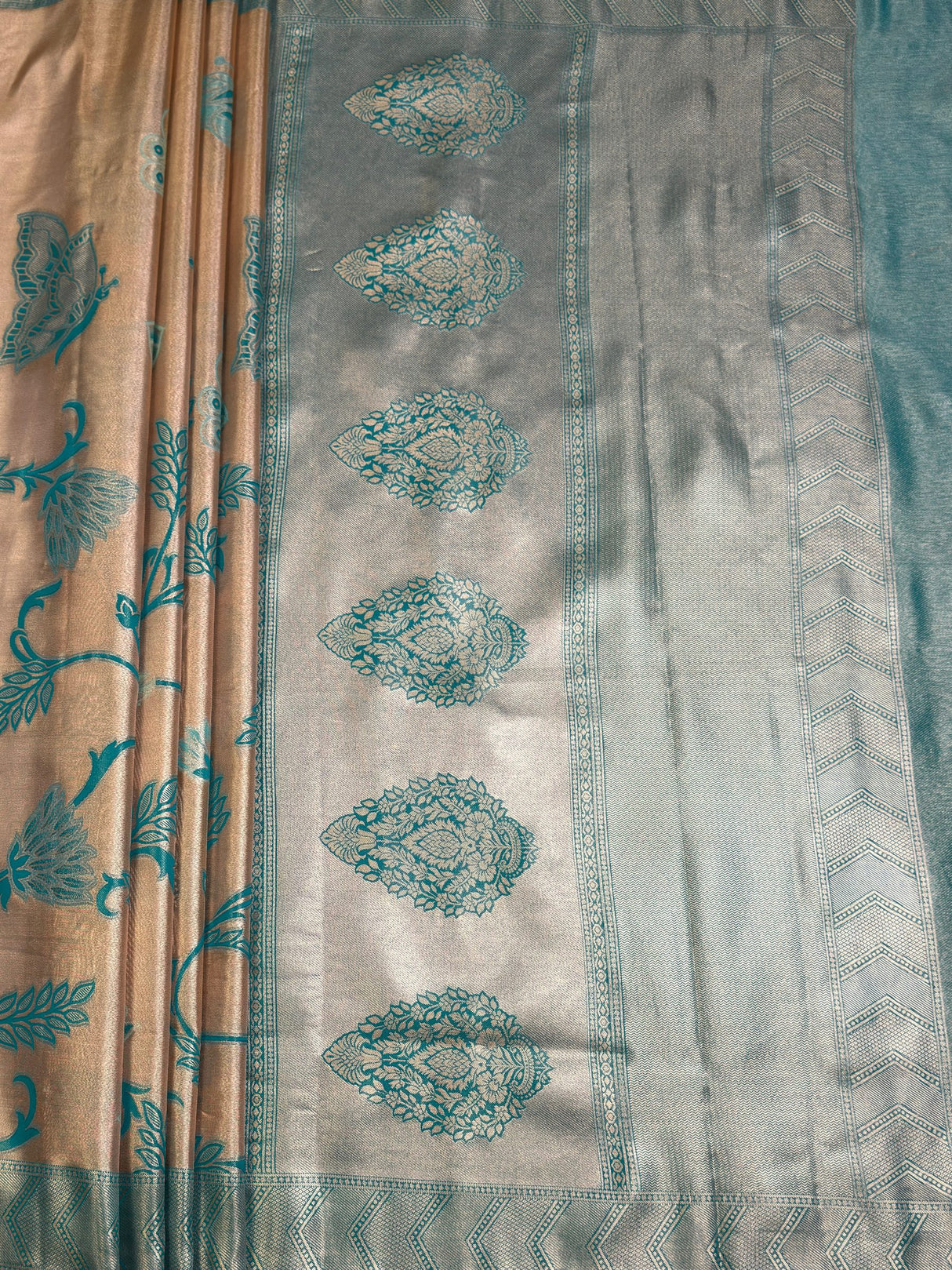 MIMOSA Saree Saree — pallu and zari work detail