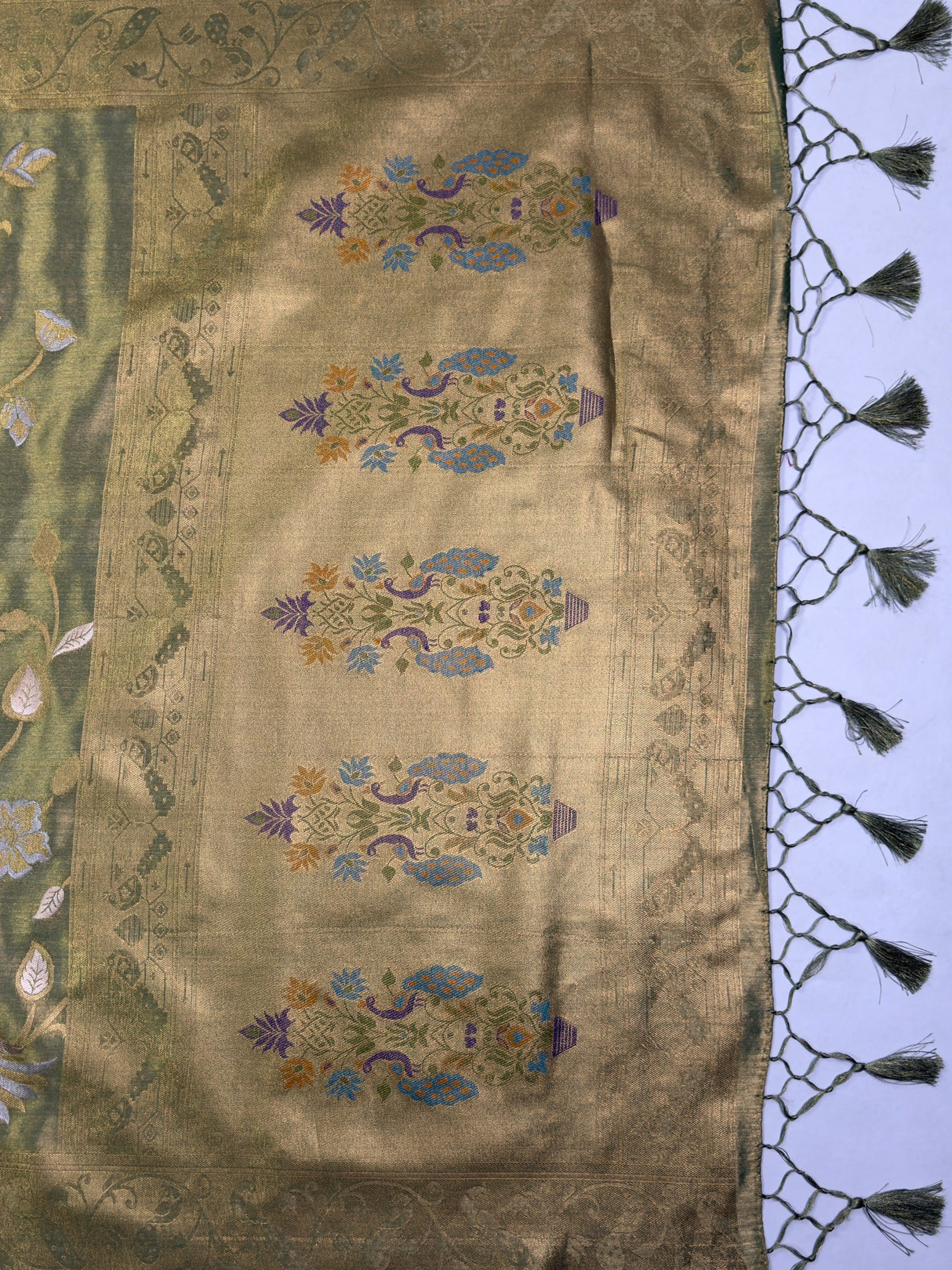 MIMOSA Saree Saree — pallu and zari work detail