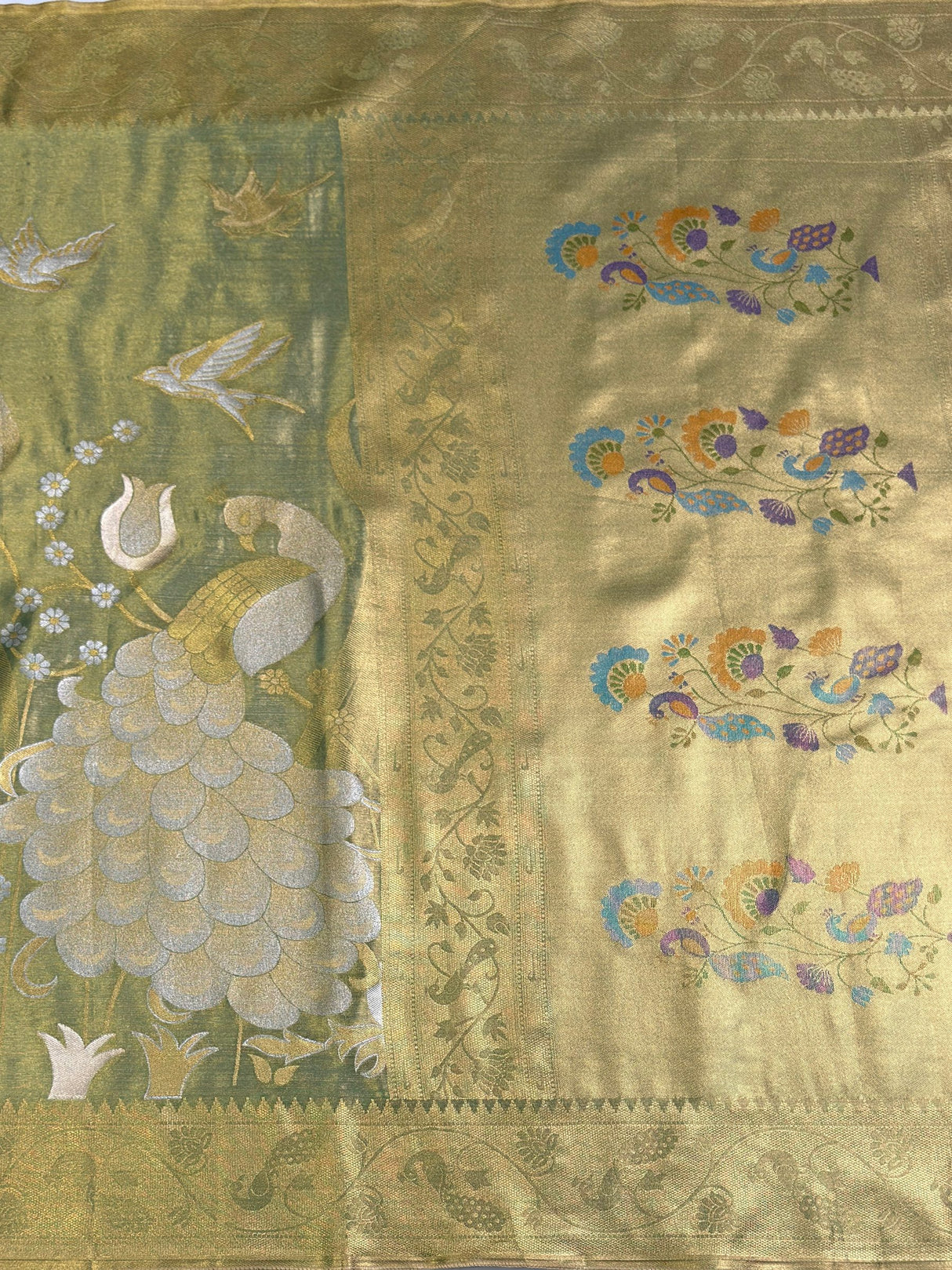 MIMOSA Saree Saree — pallu and zari work detail