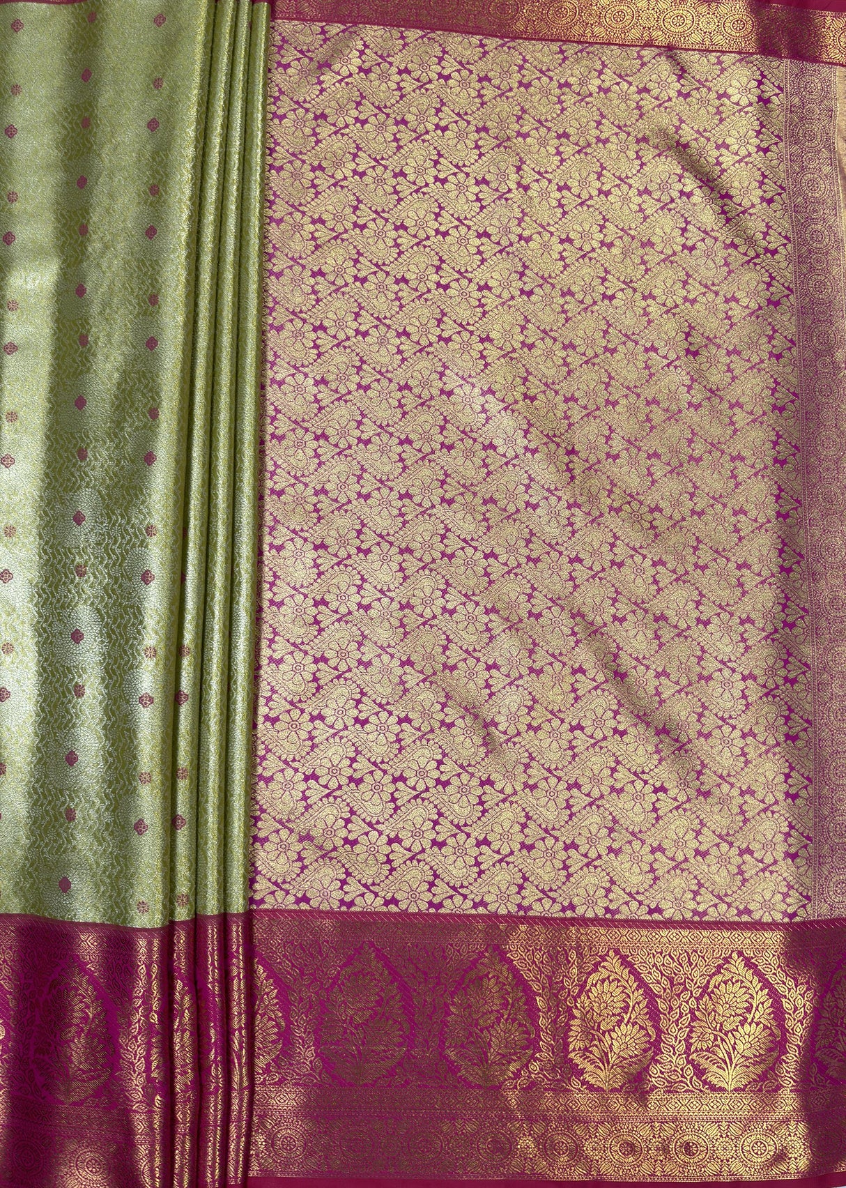 MIMOSA Olive Kanjivaram Art Silk Saree β pallu and zari work detail