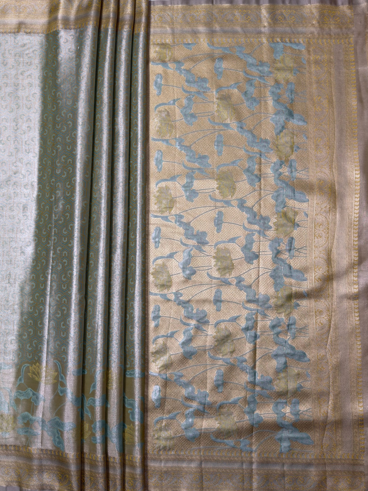 MIMOSA Saree Saree — pallu and zari work detail