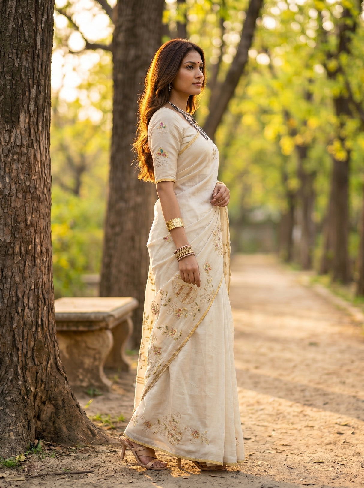 MIMOSA Saree Saree — pose 3 styling detail