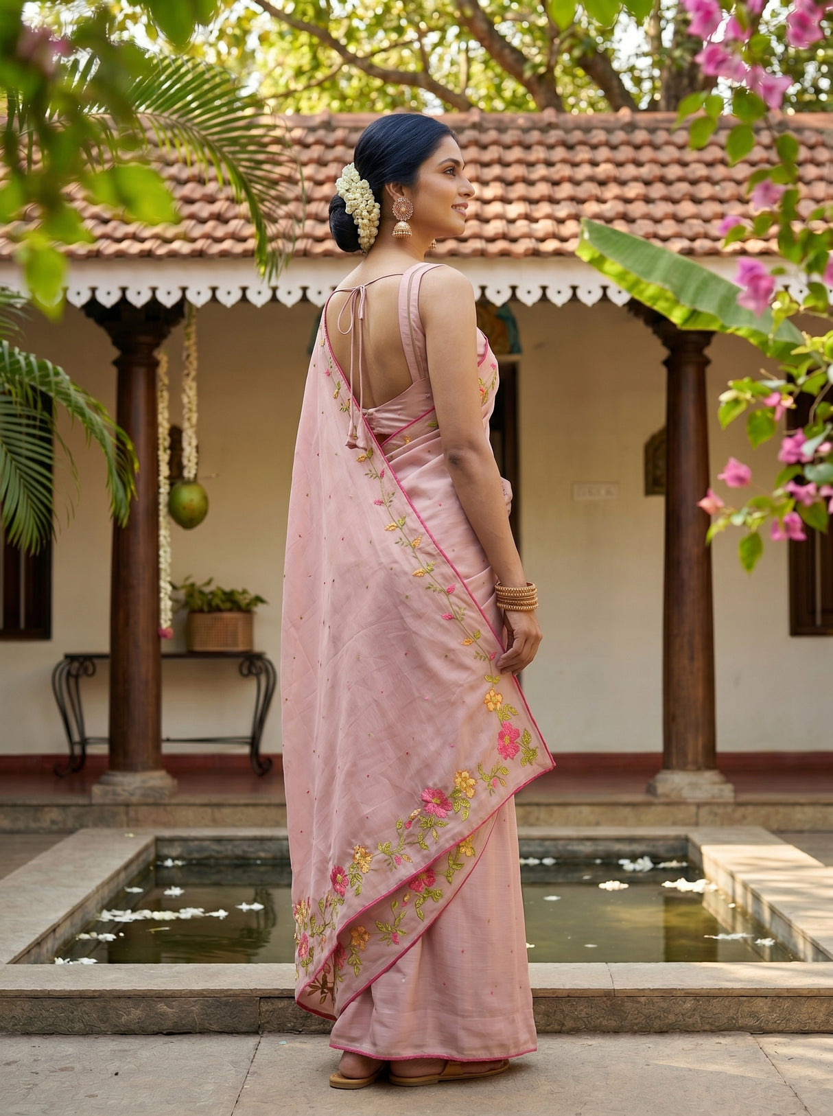 MIMOSA Saree Saree — pose 3 styling detail