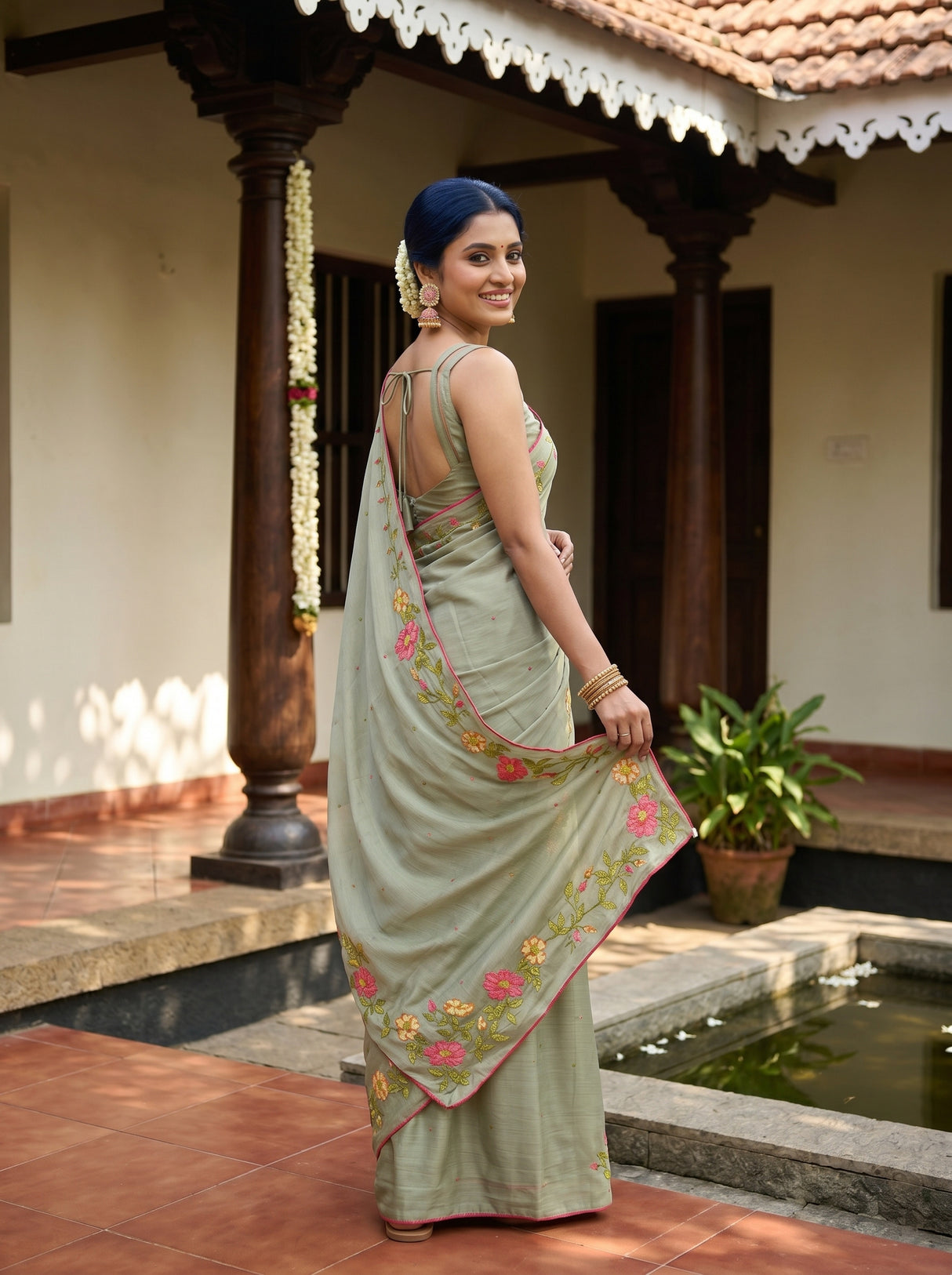 MIMOSA Saree Saree — pose 5 styling detail