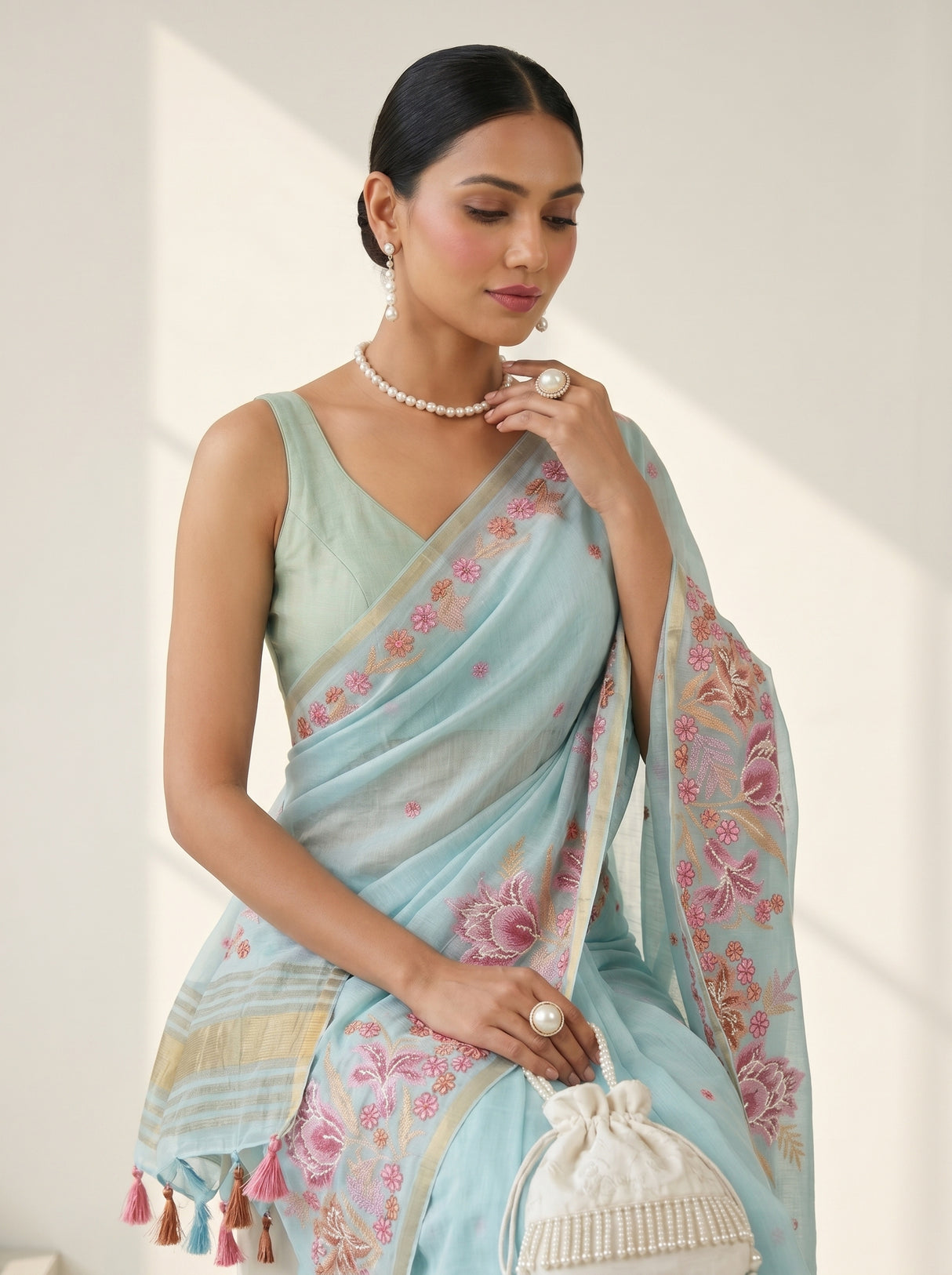 MIMOSA Ananda Saree Saree — pose 10 styling detail
