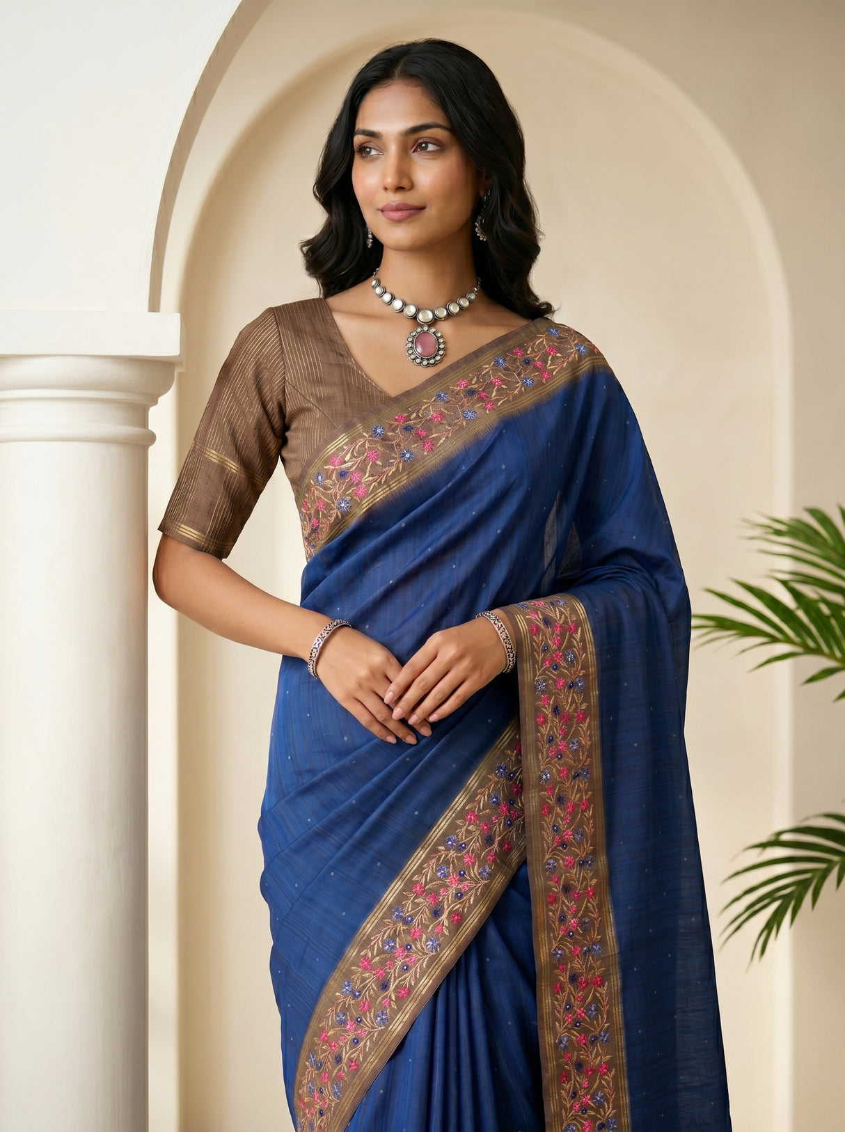 MIMOSA Saree Saree — pose 10 styling detail