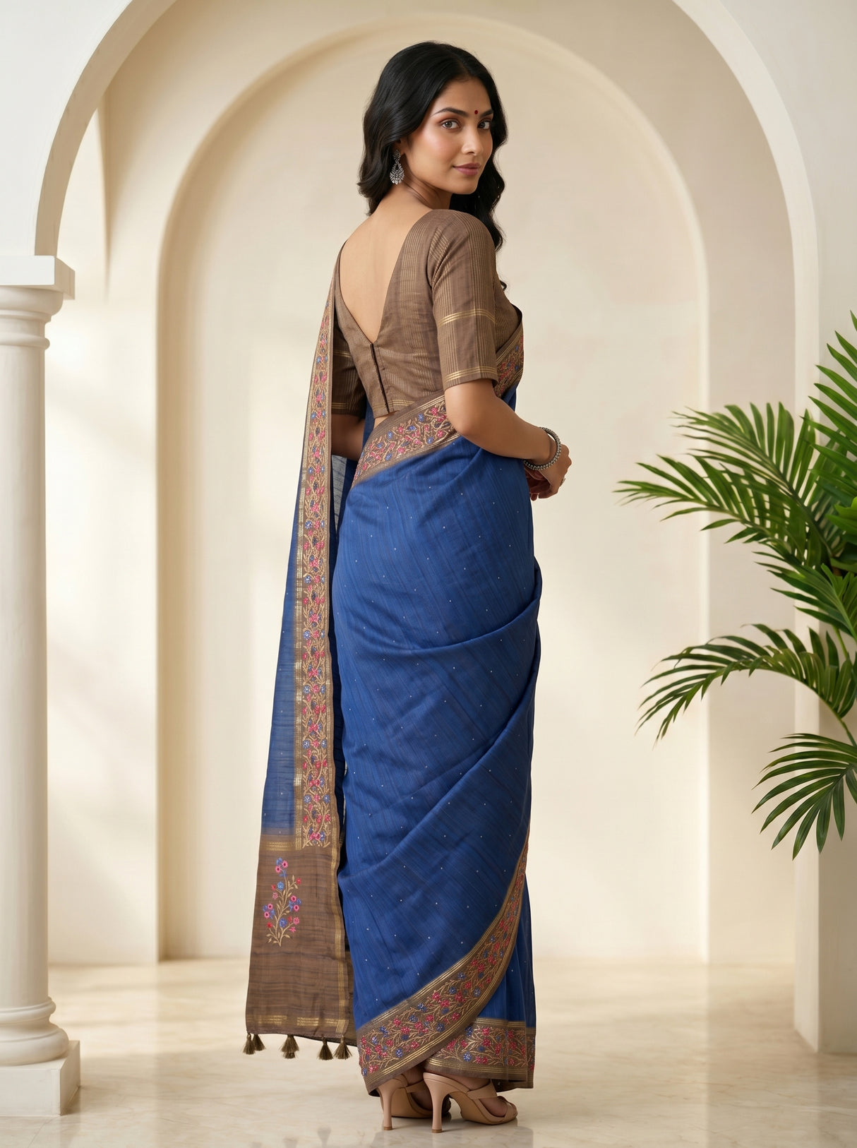 MIMOSA Saree Saree — pose 7 styling detail